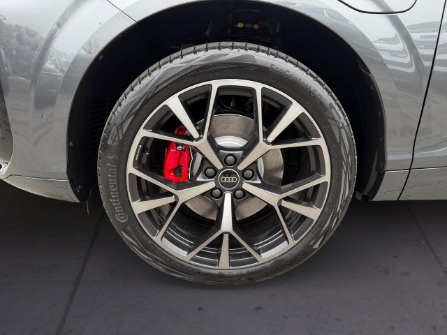 AUDI Q3 Sportback e-hybrid 200 kW S tronig-image-8