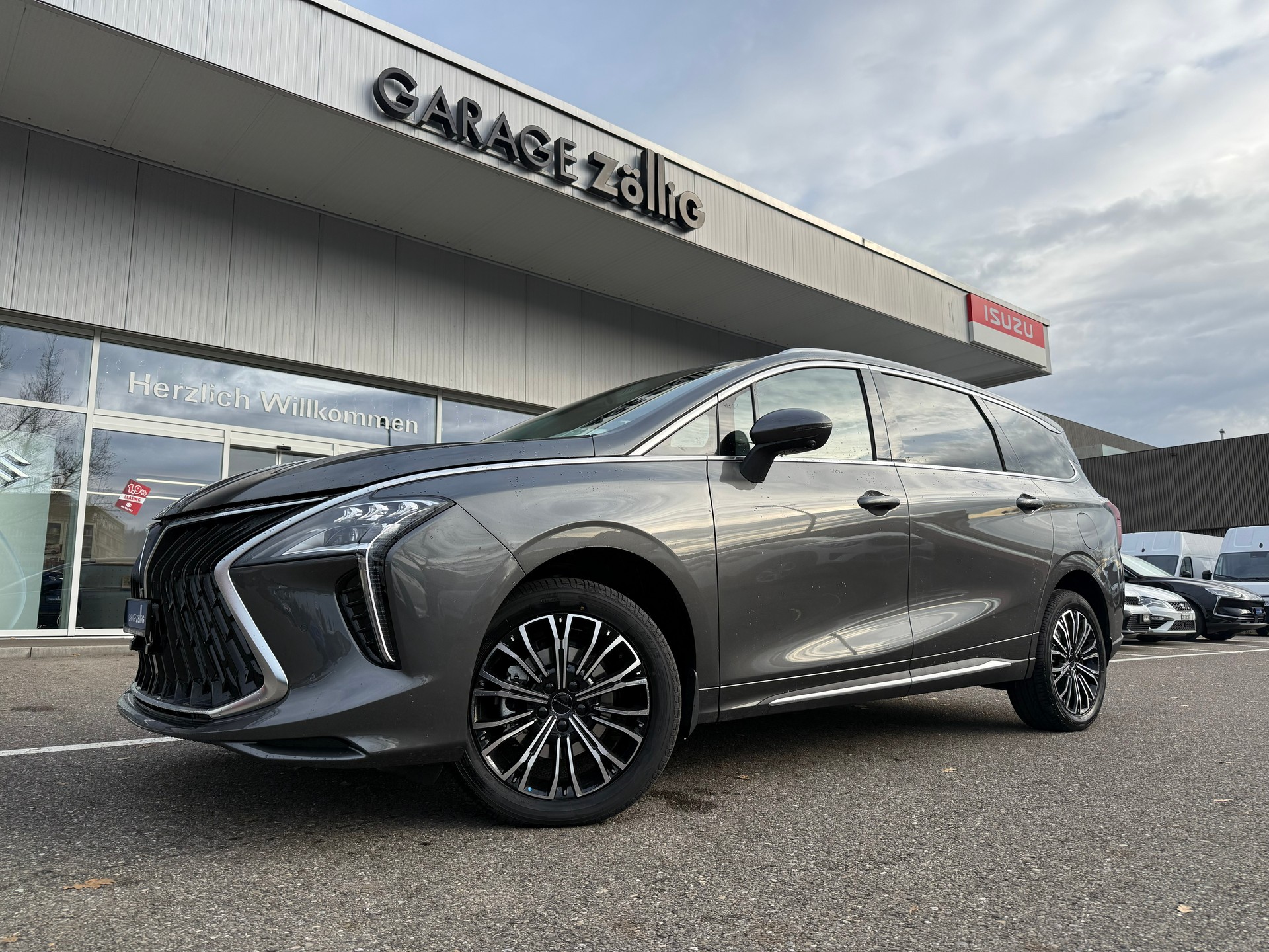 FORTHING 4 U-Tour 1.5 Turbo PHEV !! 7 Years Warranty !!-showroom-element-1