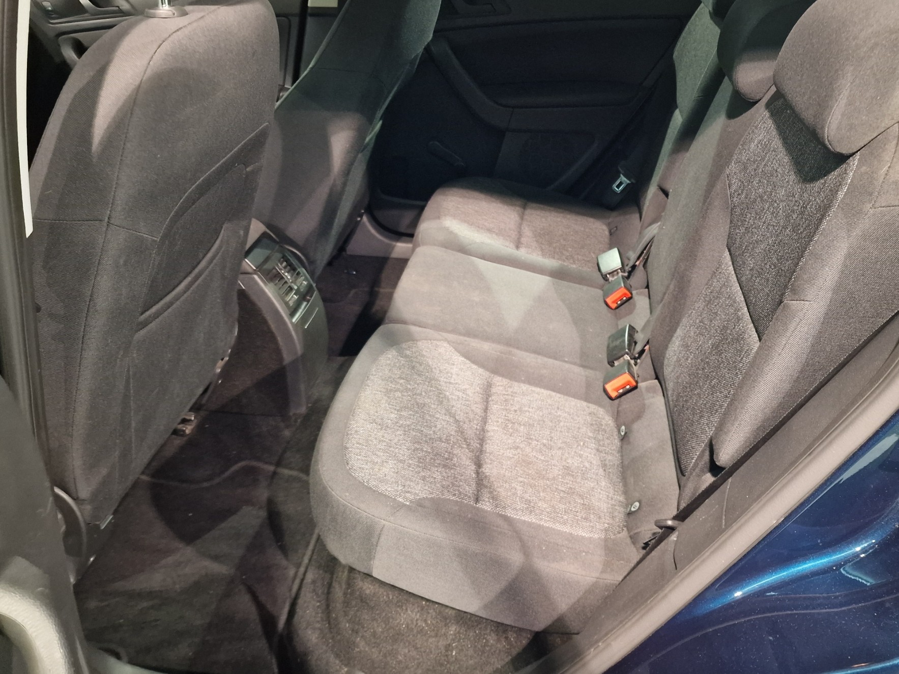 SKODA Yeti 2.0 TDI Active Outdoor 4x4-image-9