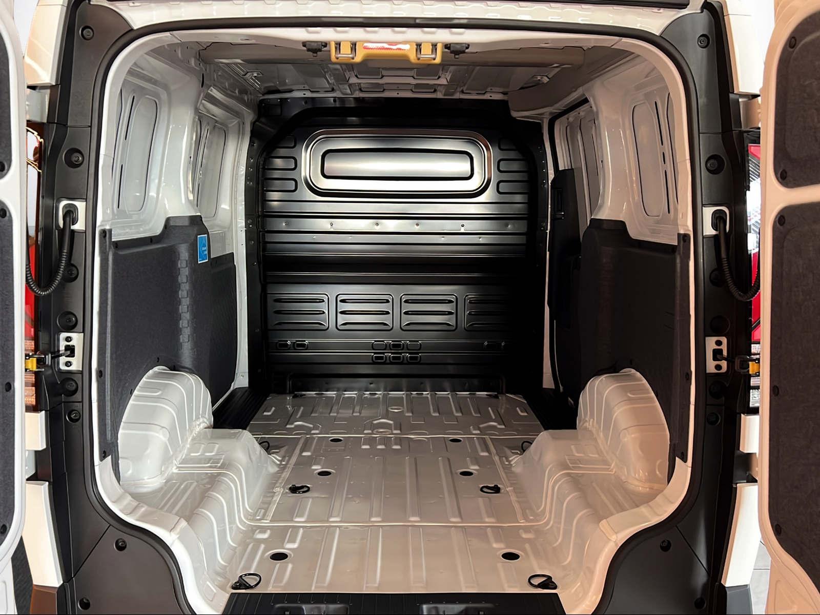 KIA PV5 Cargo 51.5 kWh Essential-image-7