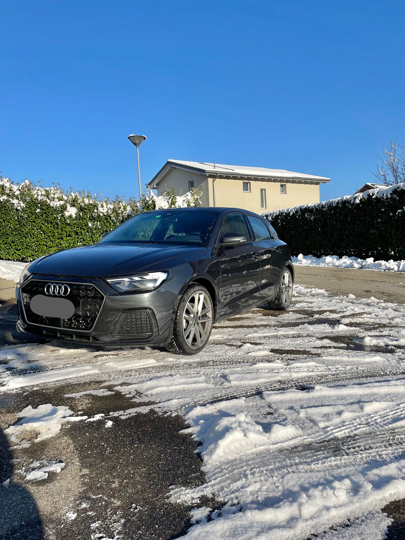 AUDI A1 Sportback 30 TFSI advanced Attraction S-tronic-image-0
