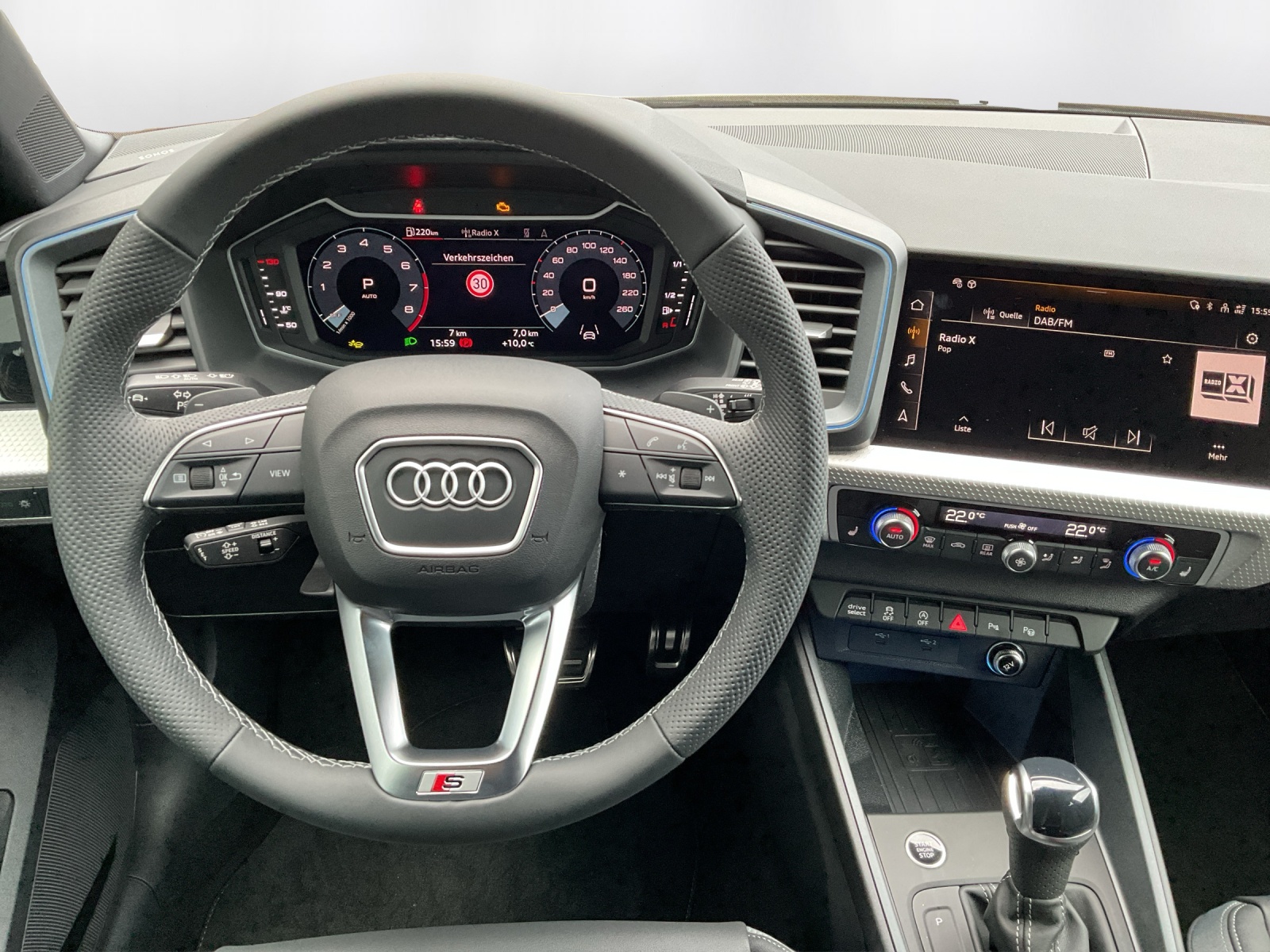 AUDI A1 Sportback 35 TFSI S Line S-tronic-image-6