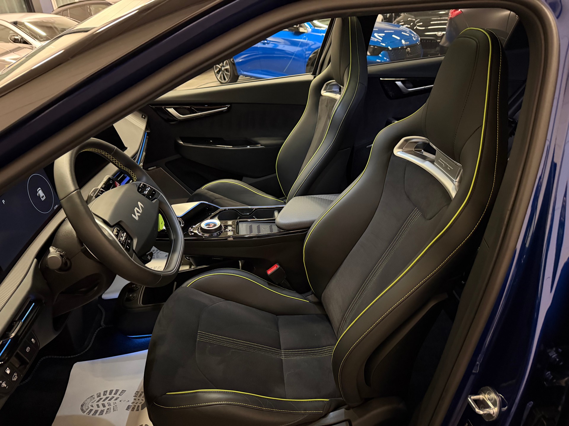 KIA EV6 77.4 kWh GT 4x4-image-17