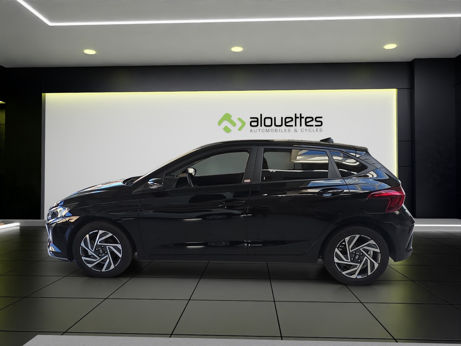 HYUNDAI i20 1.0 T-GDi Amplia DCT-image-2