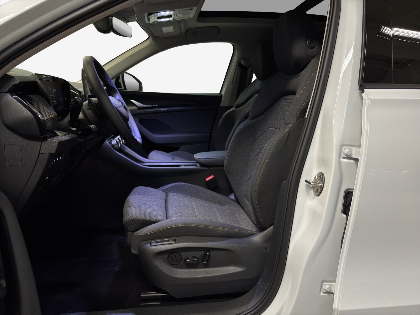 SKODA Kodiaq 2.0 TSI Dynamic 4x4-image-7