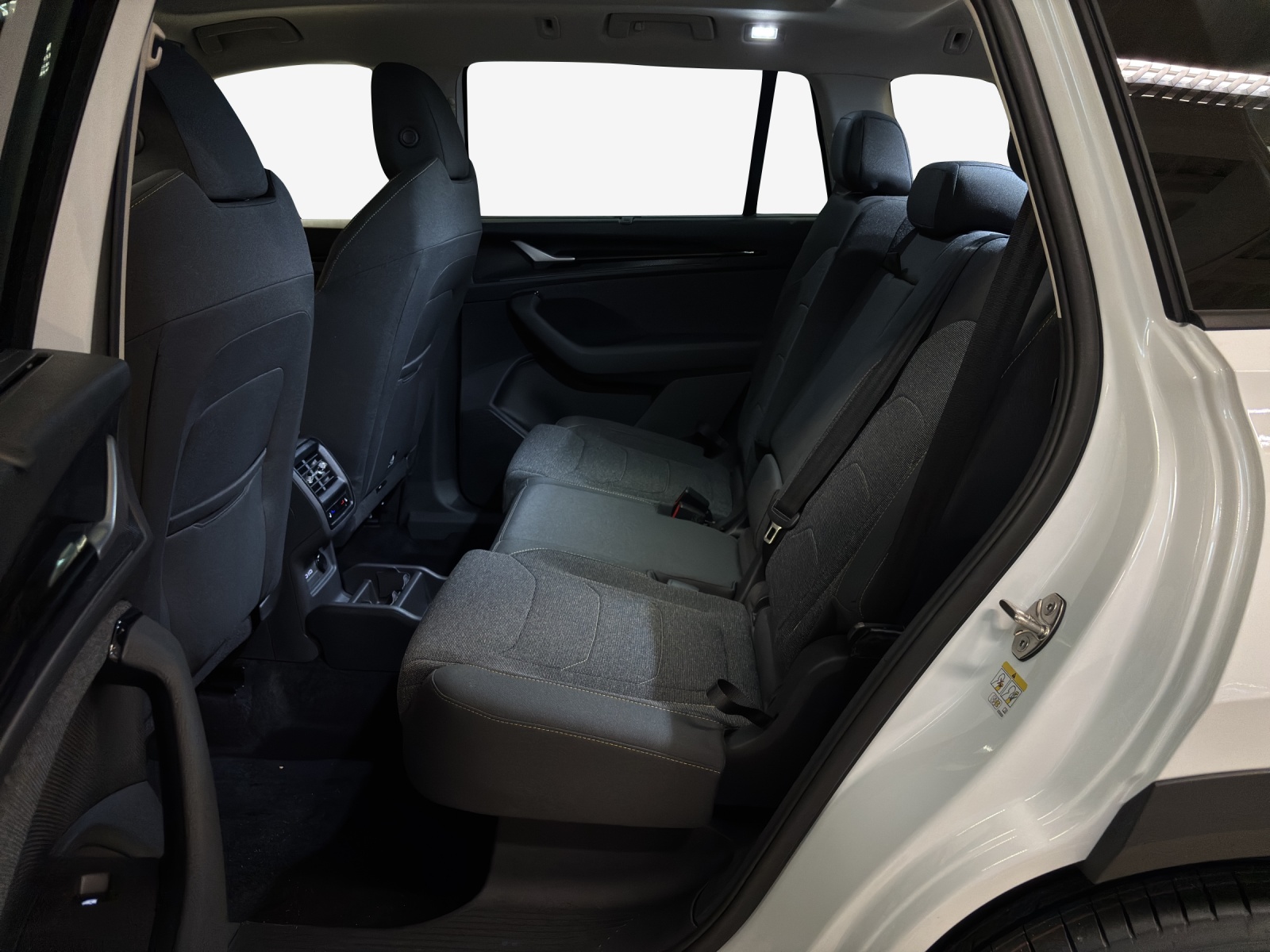SKODA Kodiaq 2.0 TSI Dynamic 4x4-image-11