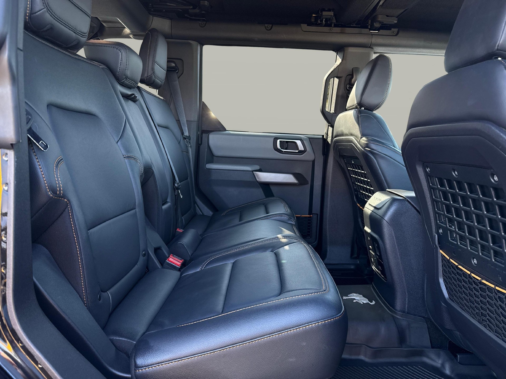 FORD Bronco 2.7 V6 Badlands-image-16