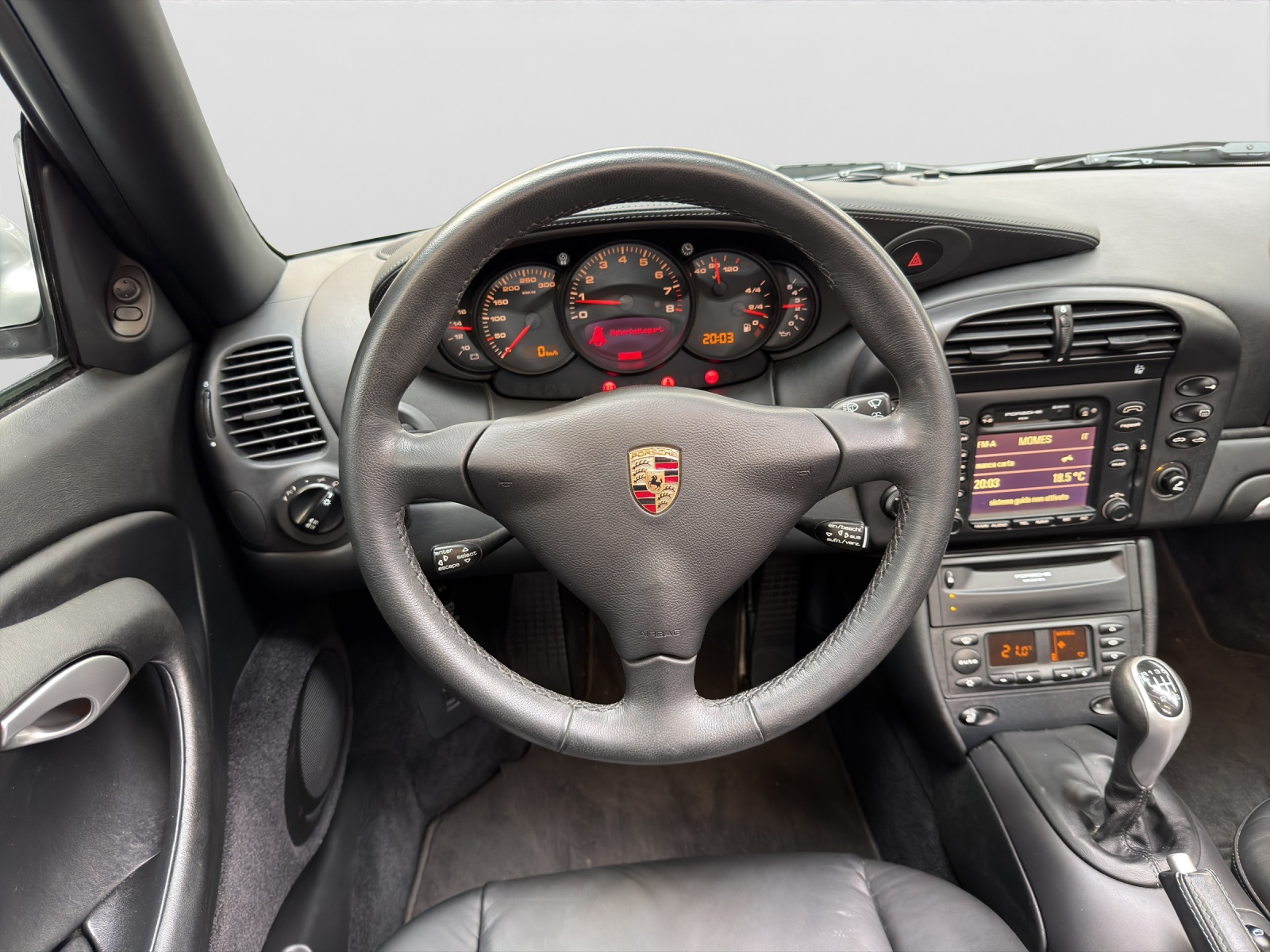 PORSCHE Carrera 4 Cab.-image-13