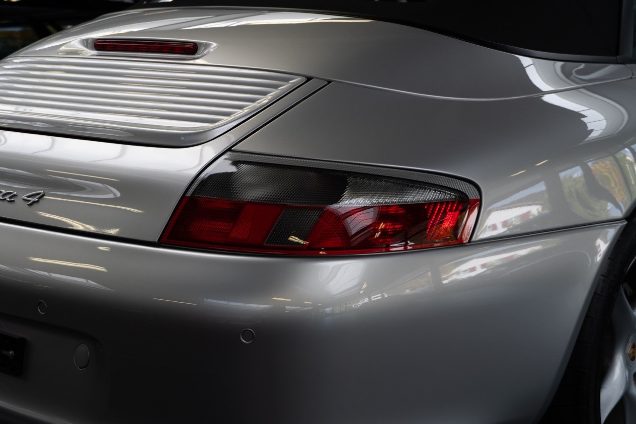PORSCHE Carrera 4 Cab.-image-12