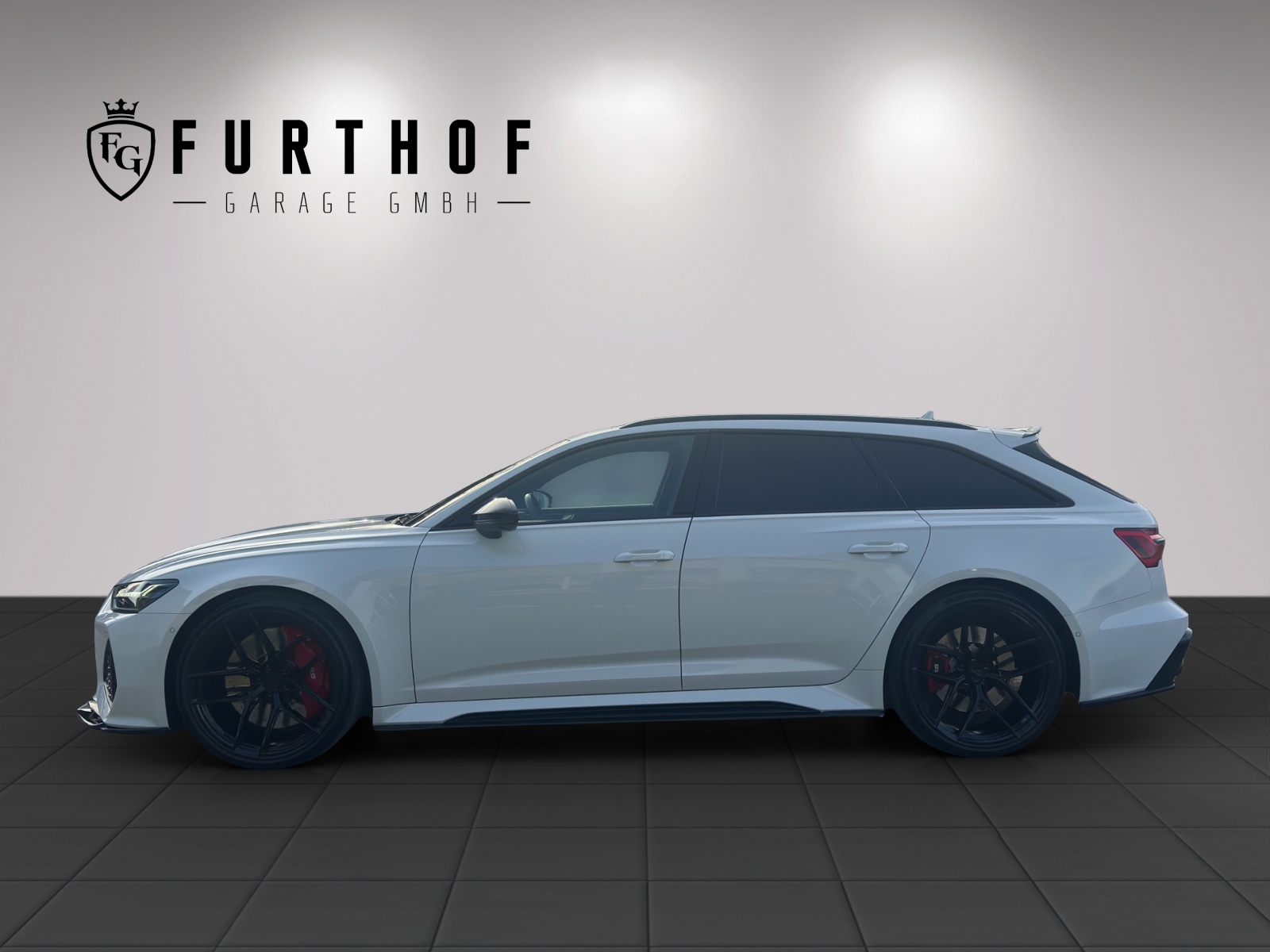 AUDI RS6 Avant 4.0 TFSI V8 quattro-image-2
