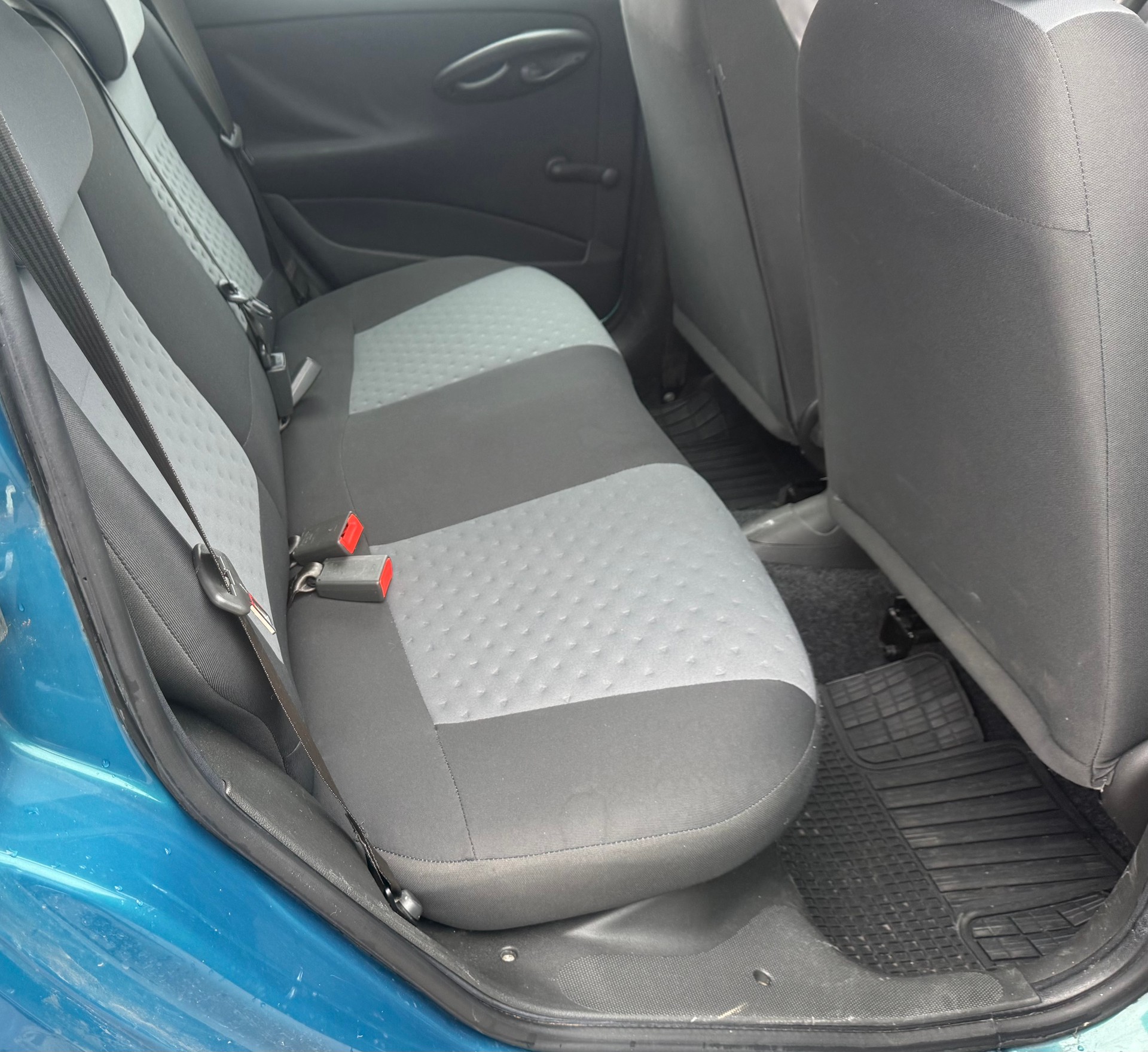 FIAT Punto 1.2 16V Swiss-image-4