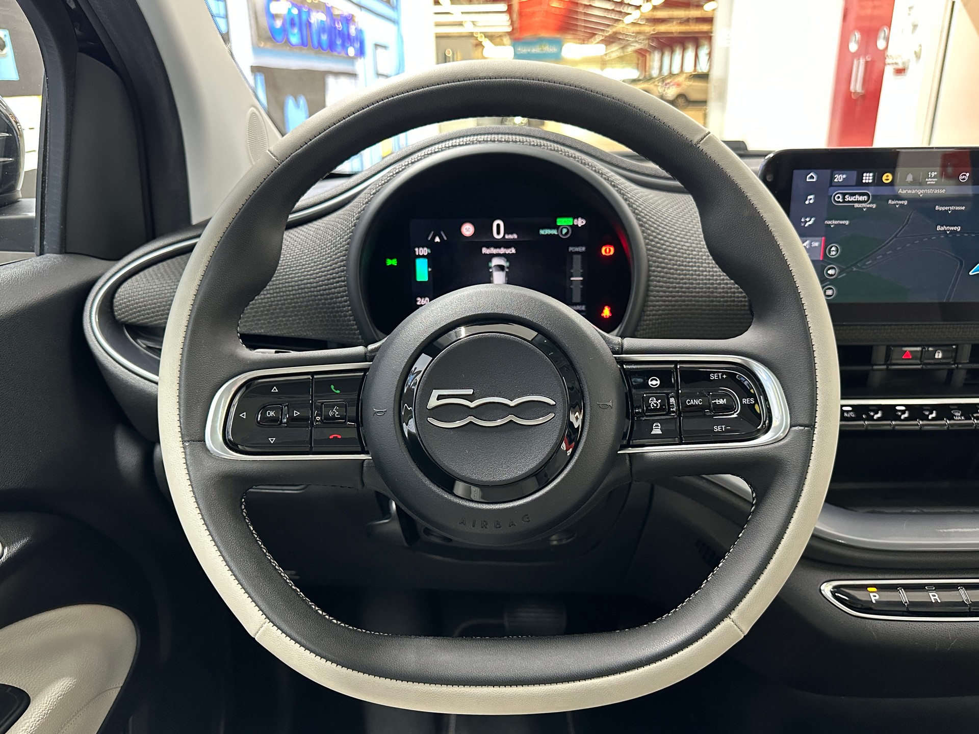 FIAT 500 electric 87 kW La Prima-image-10
