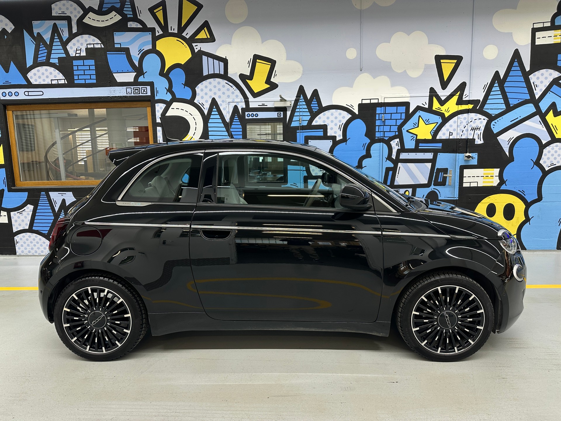 FIAT 500 electric 87 kW La Prima-image-2