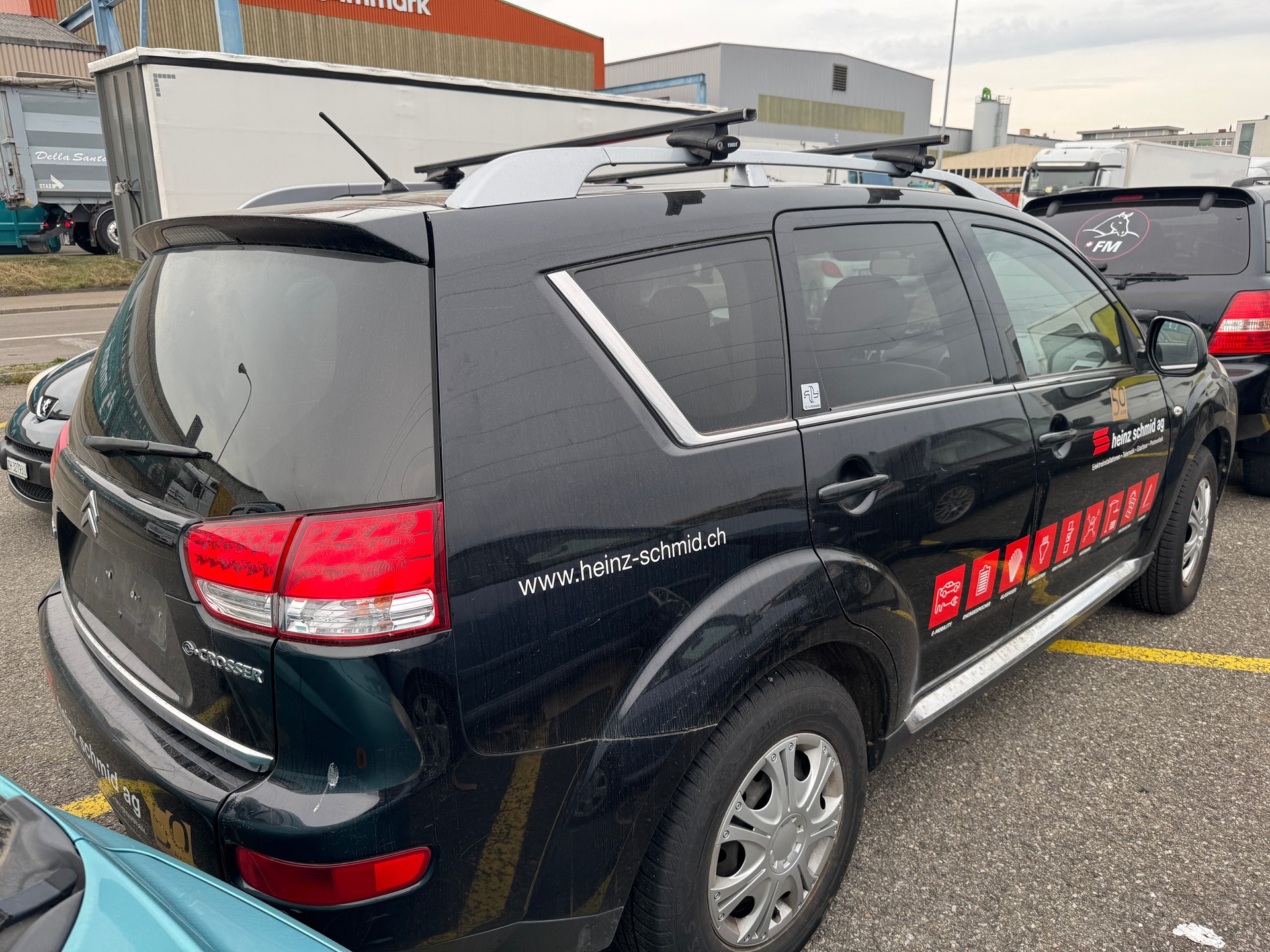 CITROEN C-Crosser 2.2 HDi Exclusive-image-3
