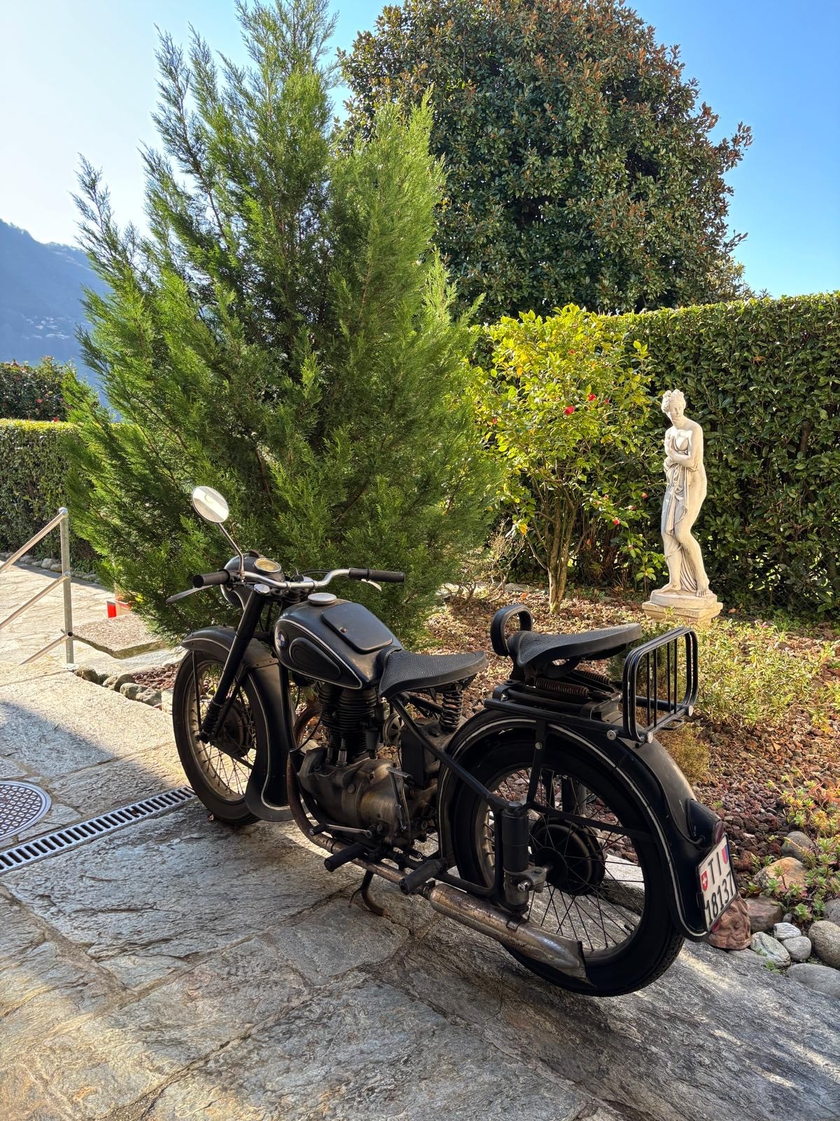 BMW R25-image-1