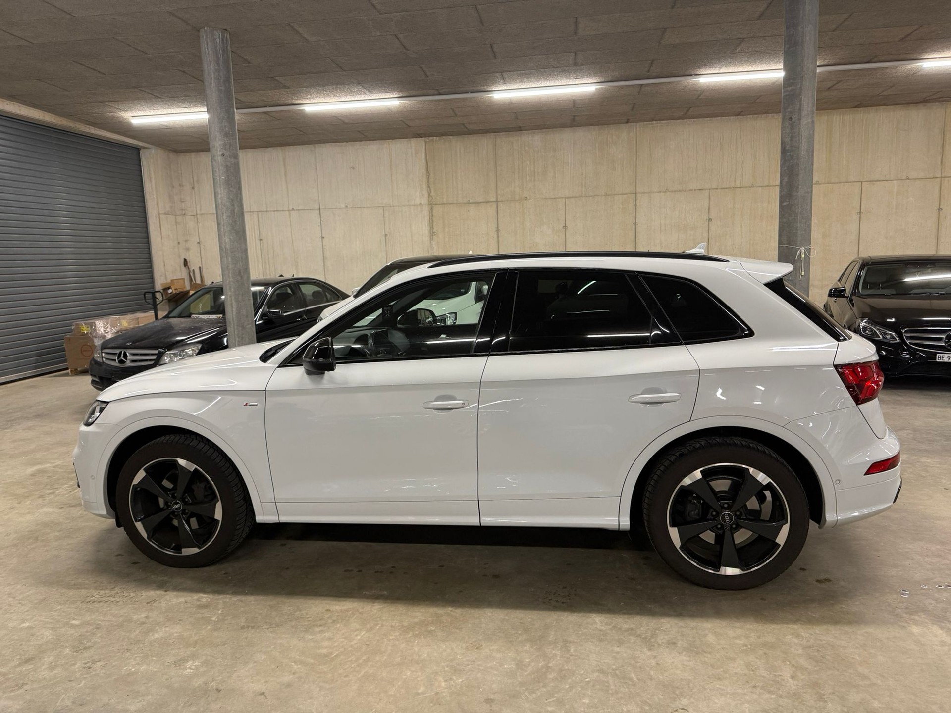 AUDI Q5 45 TFSI design quattro S-tronic-image-1