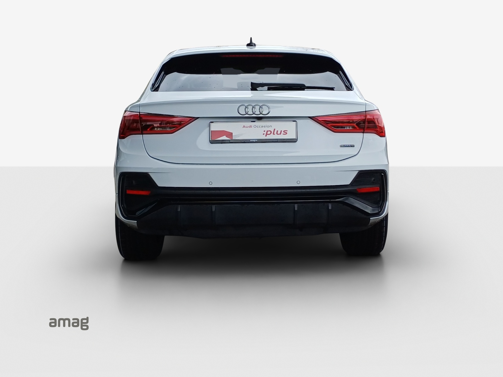AUDI Q3 Sportback 40 TDI S line quattro S-tronic-image-3