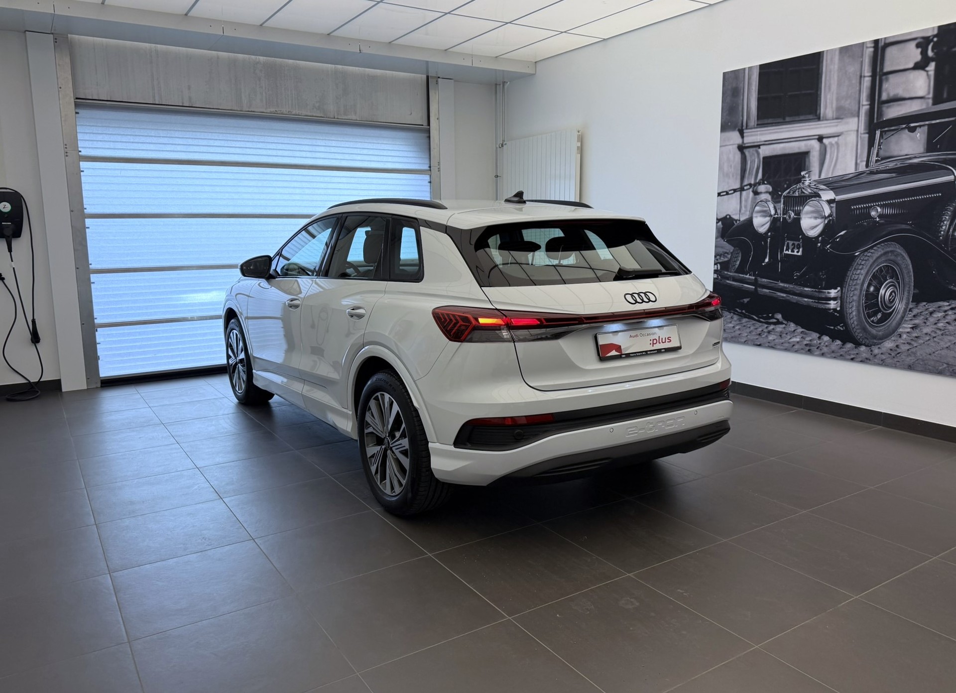 AUDI Q4 e-tron 45 quattro-image-20