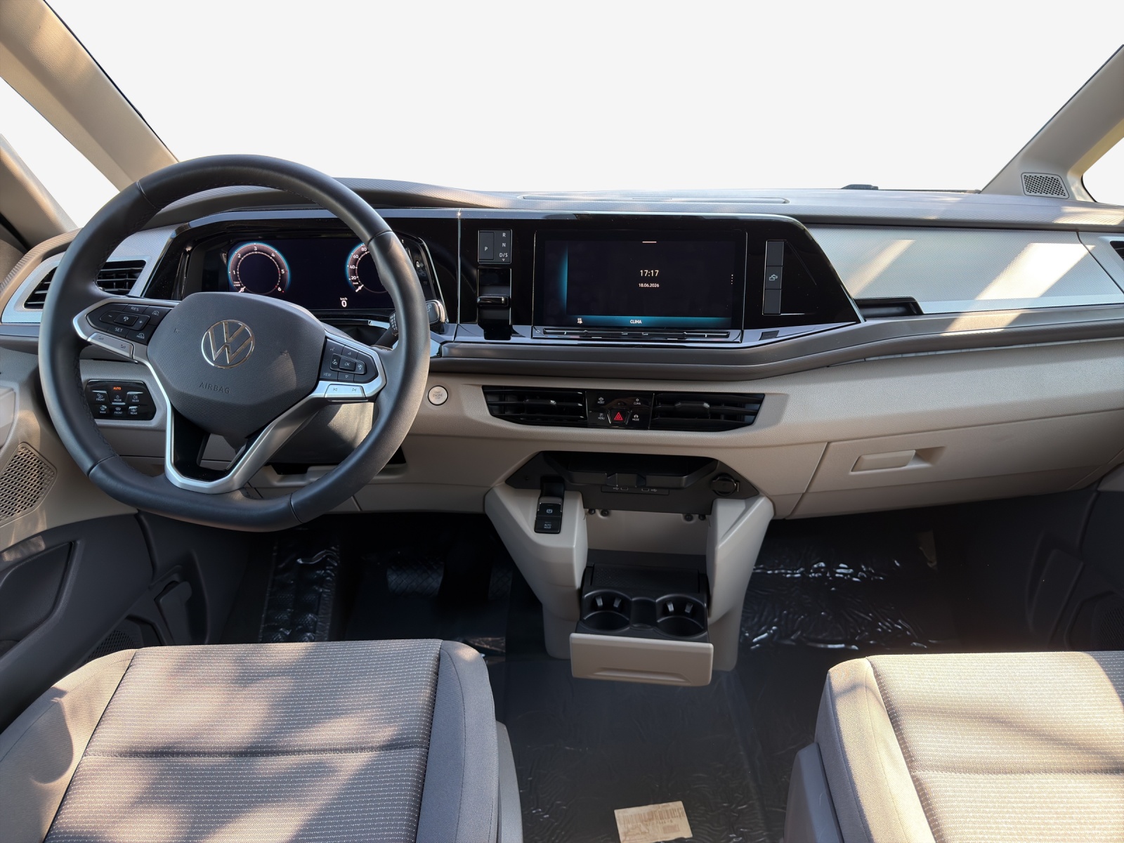 VW California 2.0 TDI Beach Tour-image-8