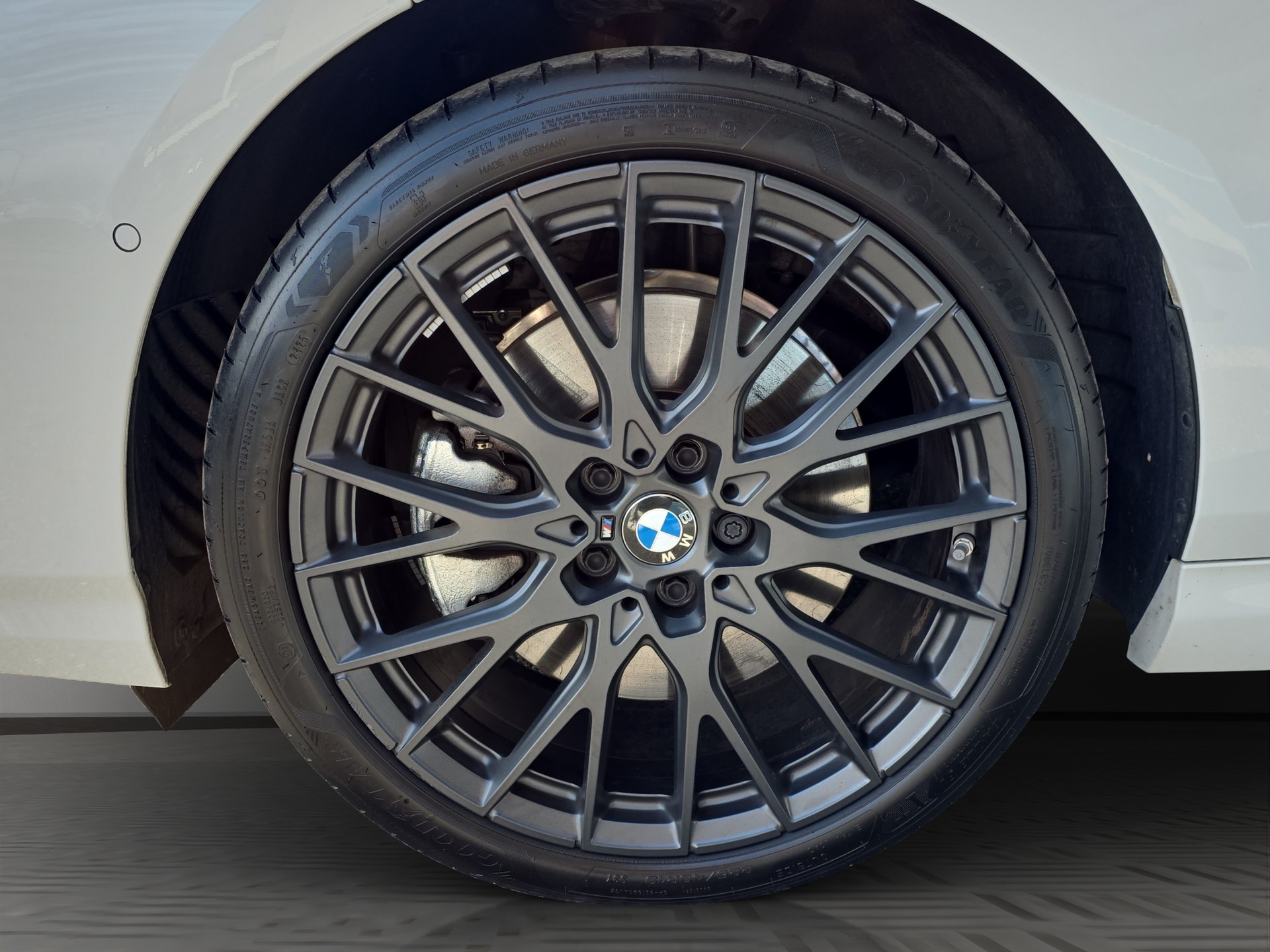 BMW 123 xDrive M Sport Steptronic-image-6