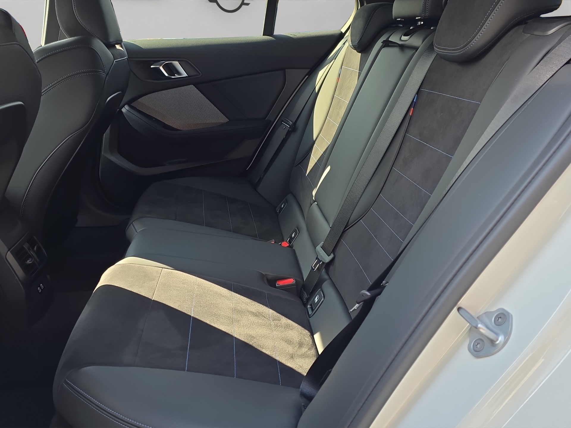 BMW 123 xDrive M Sport Steptronic-image-14