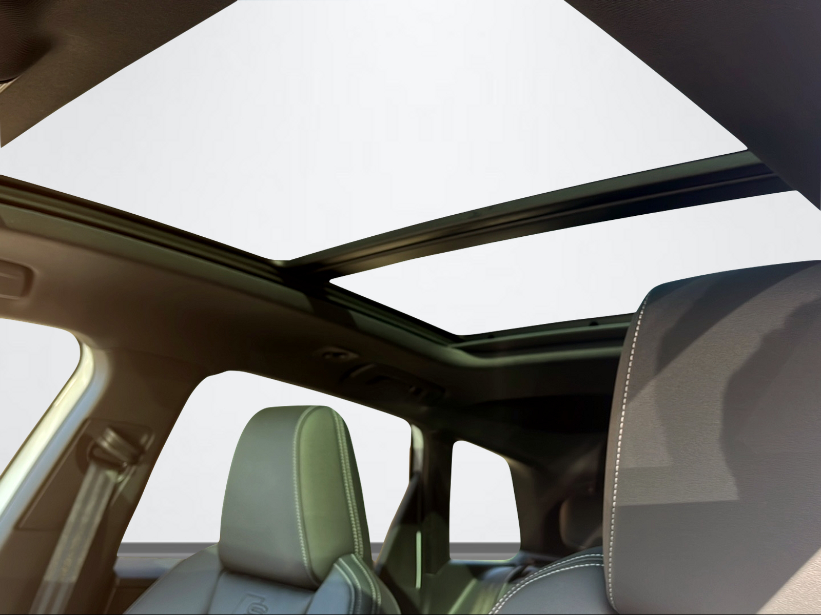 AUDI Q4 e-tron 50 quattro-image-13