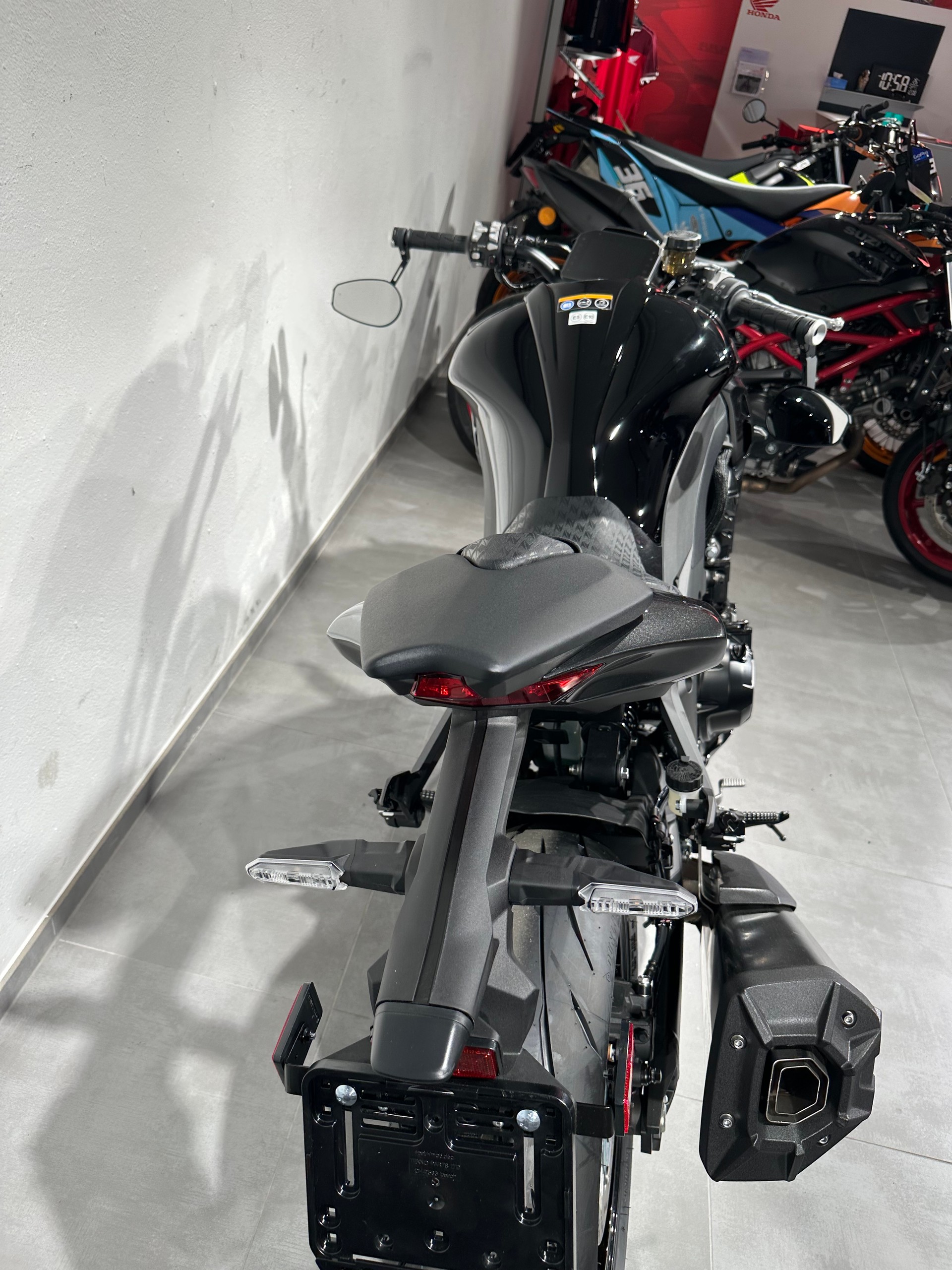 KAWASAKI Z 1100-showroom-element-2