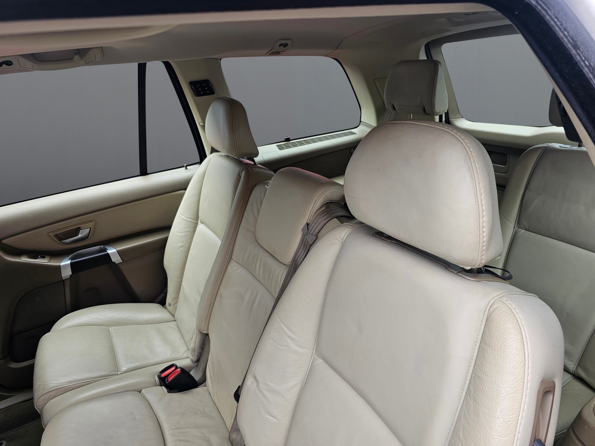 VOLVO XC90 D5 AWD Summum-image-10