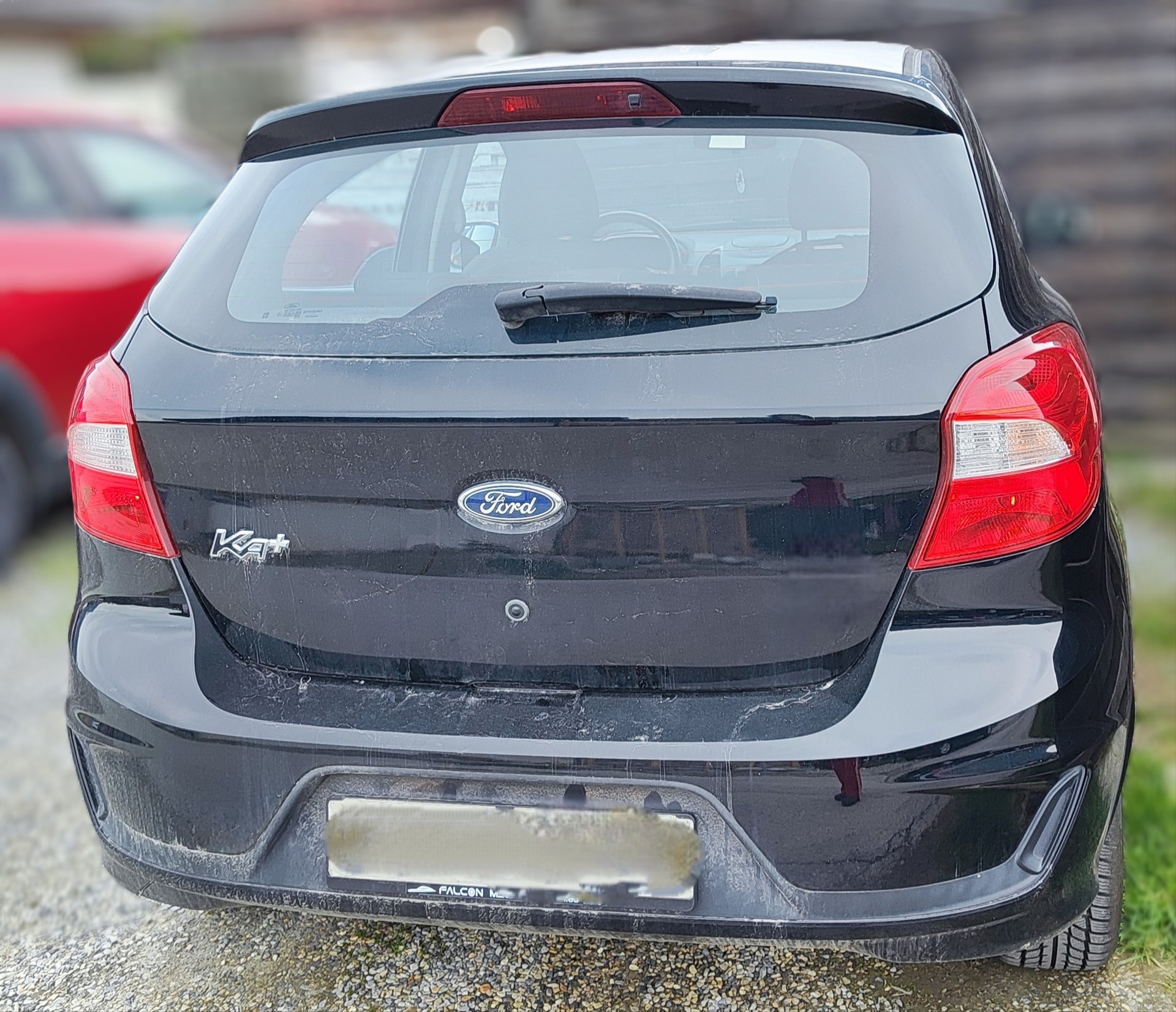 FORD KA+ 1.2 Ti-VCT Black Edition-image-2