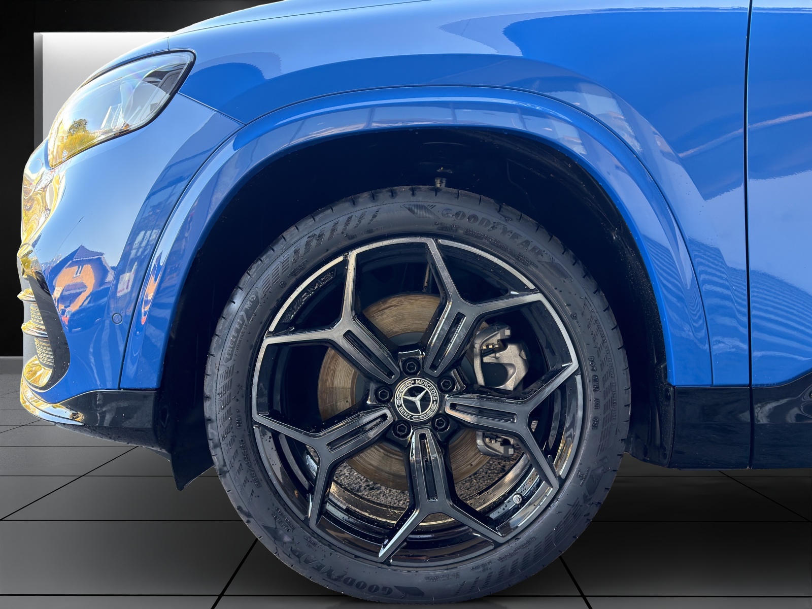 Image MERCEDES-BENZ GLB-250 GLB 350 85kWh EQ 4 Matic