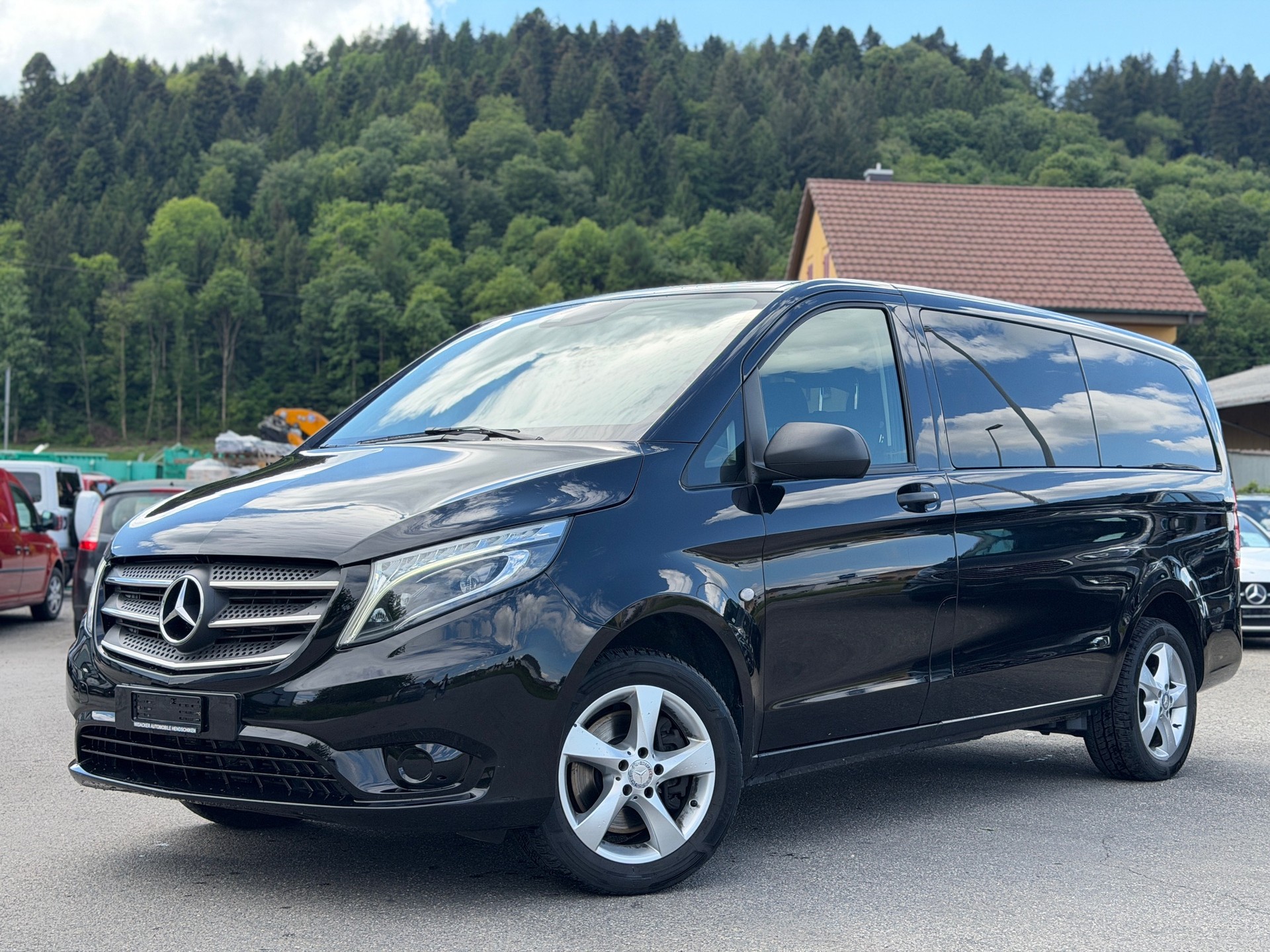 MERCEDES-BENZ Vito 119 BlueTEC Tourer Base 7G-Tronic
