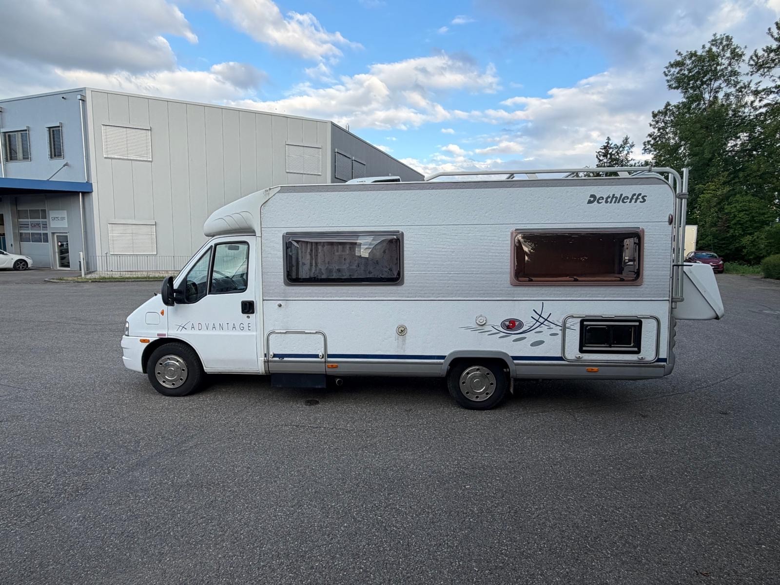 FIAT ***DETHLEFFS ADVANTAGE T6541 ***SEITENBETT***KLIMA-ANLAGE-WOHNRAUM***6 REISE-PLÄTZE***4SCHLAF-PLÄTZE***-image-2