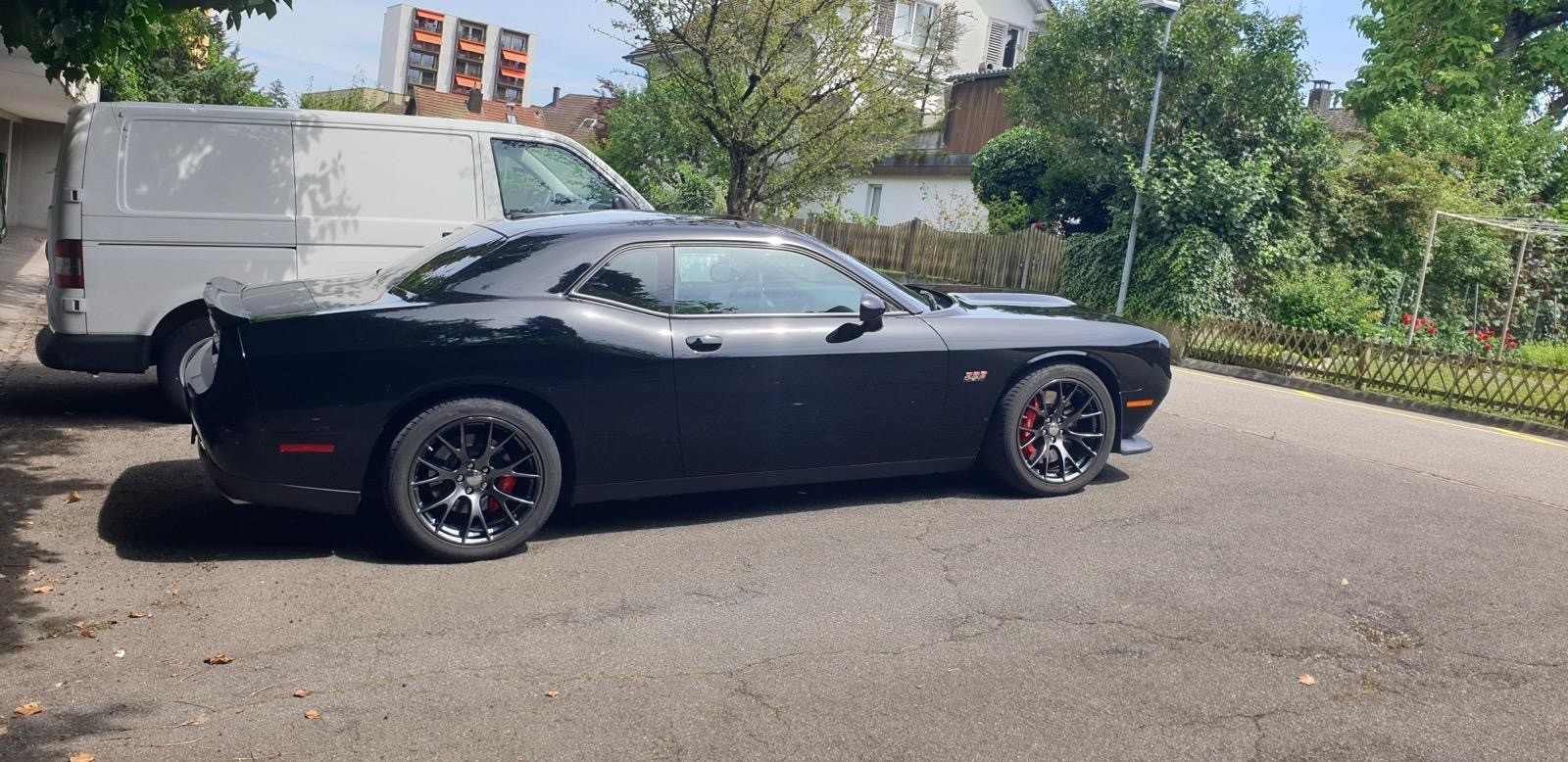DODGE Challenger-image-2