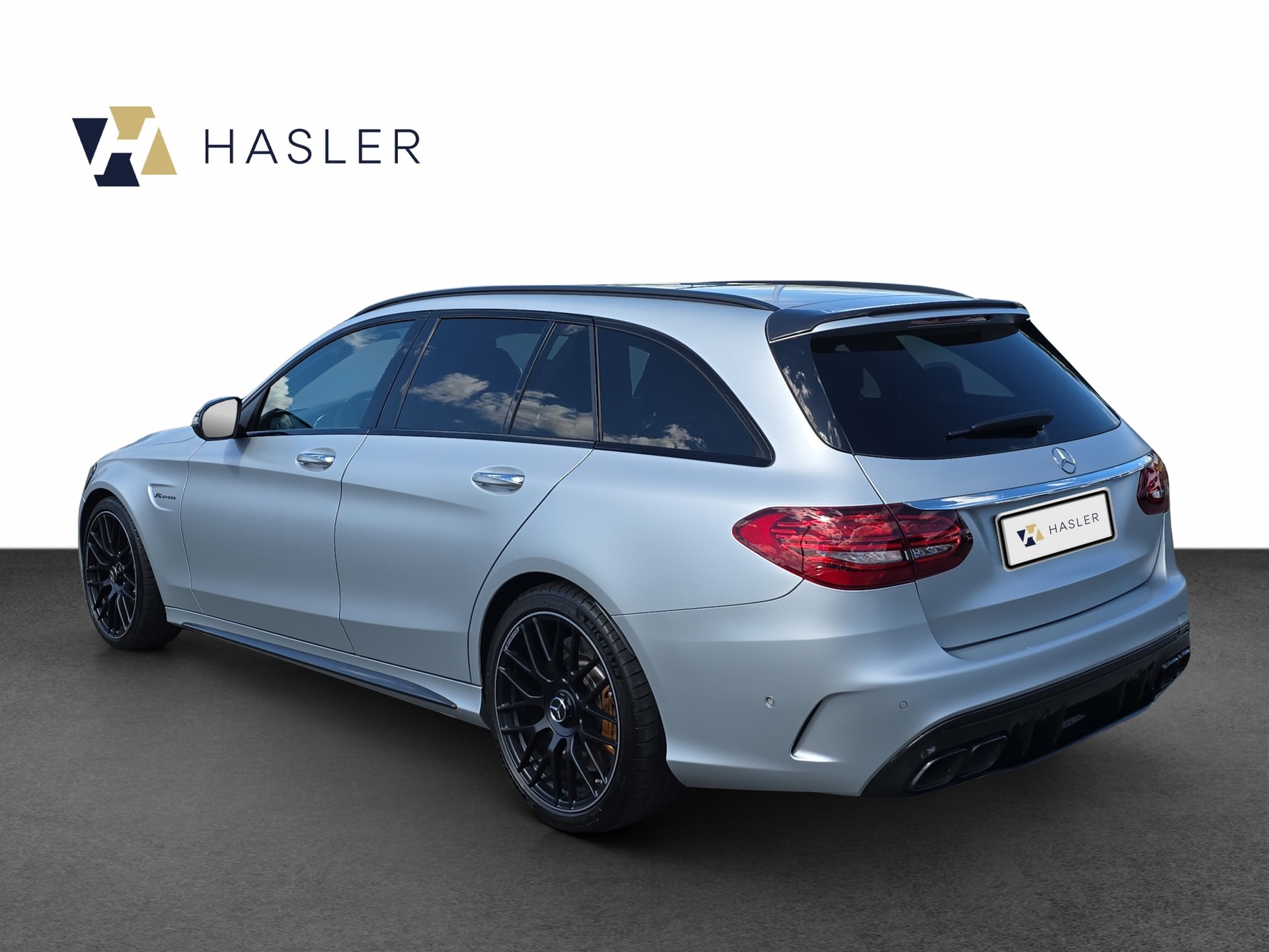 MERCEDES-BENZ C 63 S AMG-showroom-element-3