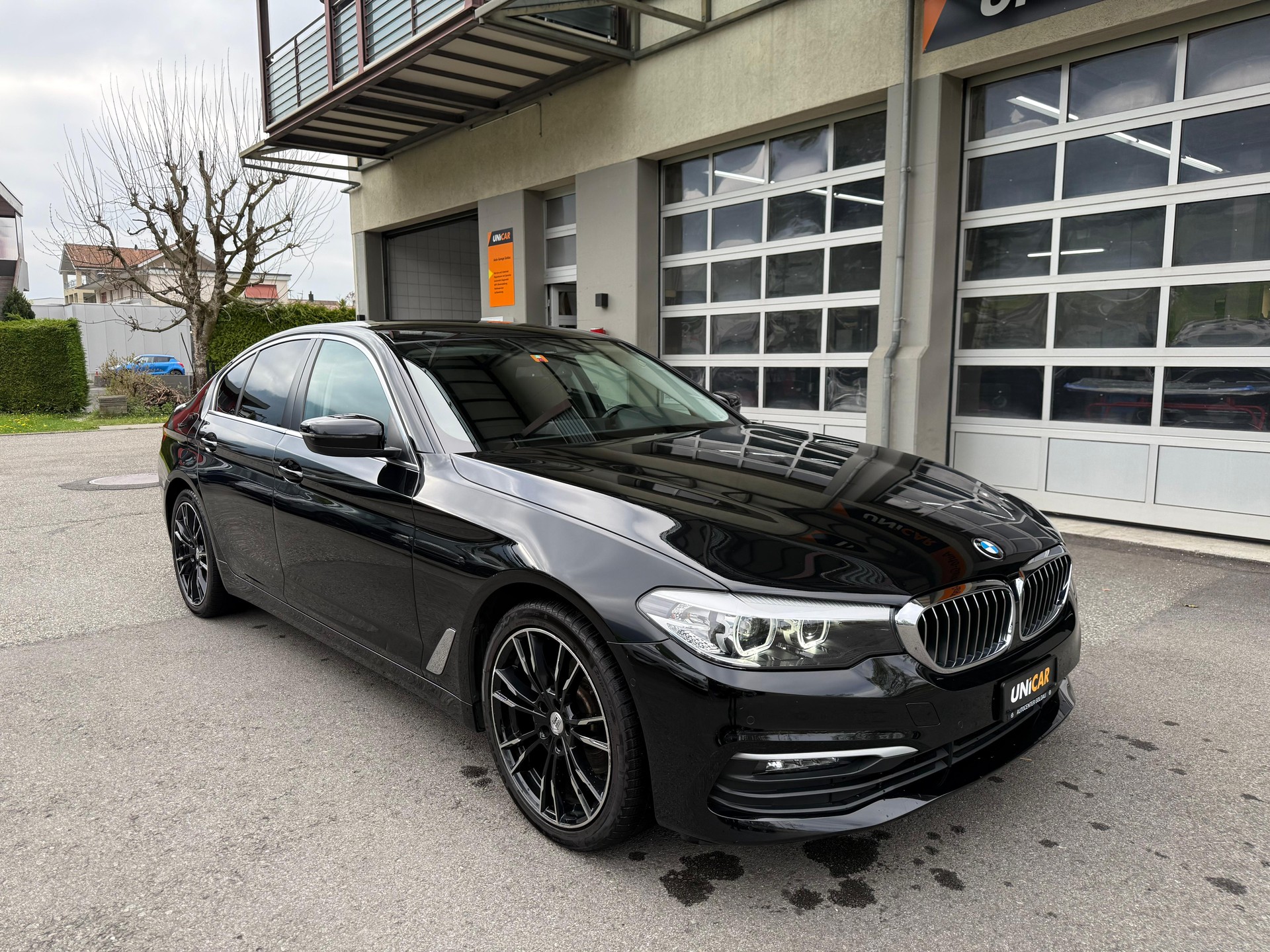 BMW 520-image-1