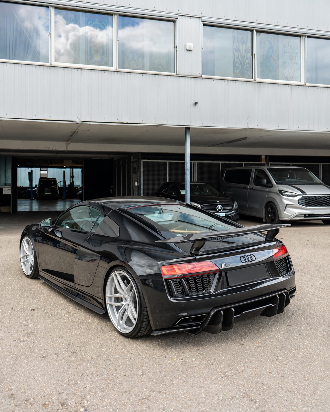 AUDI 5.2 FSI V10 plus | Vorsteiner Carbon-image-3