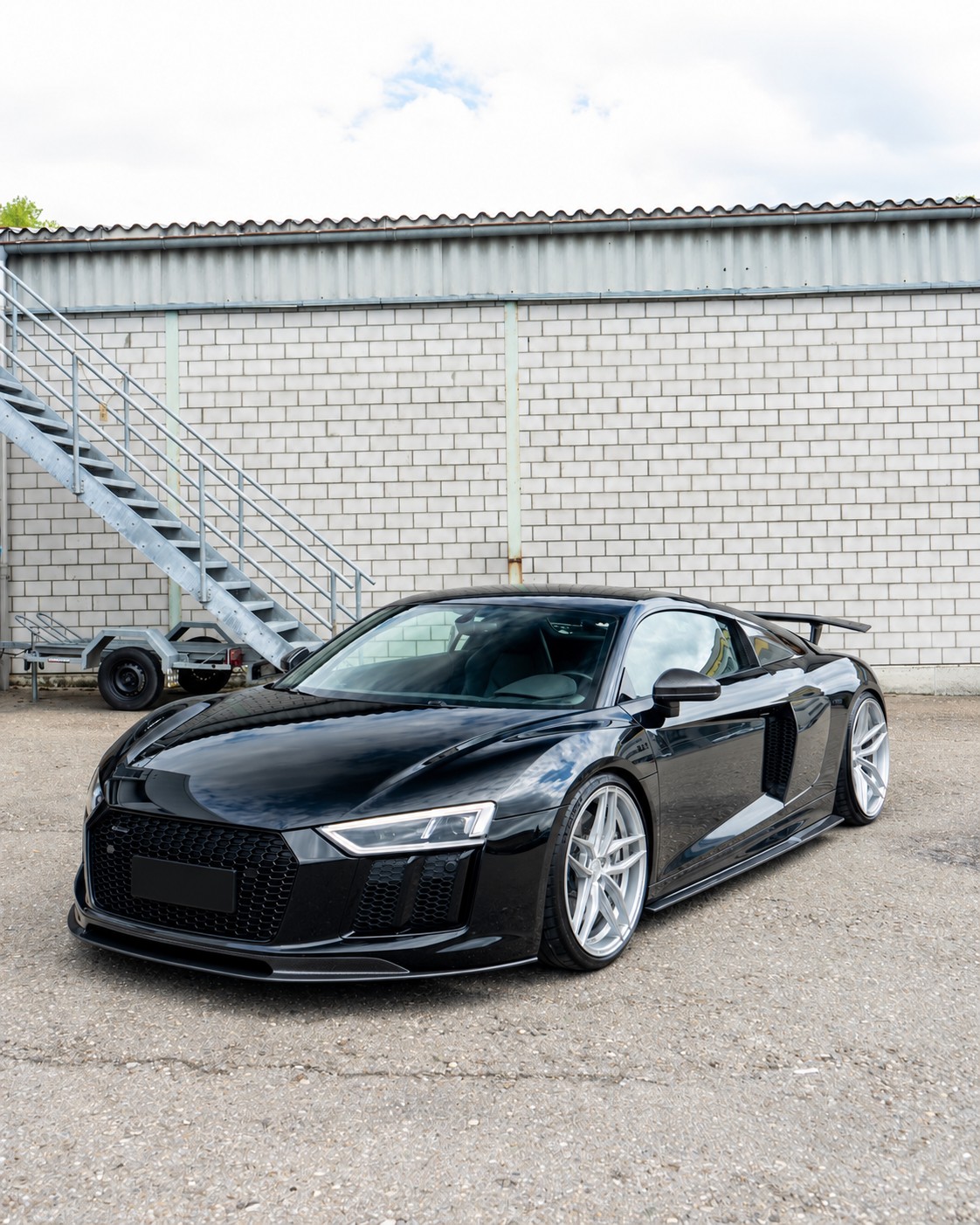 AUDI 5.2 FSI V10 plus | Vorsteiner Carbon-image-1