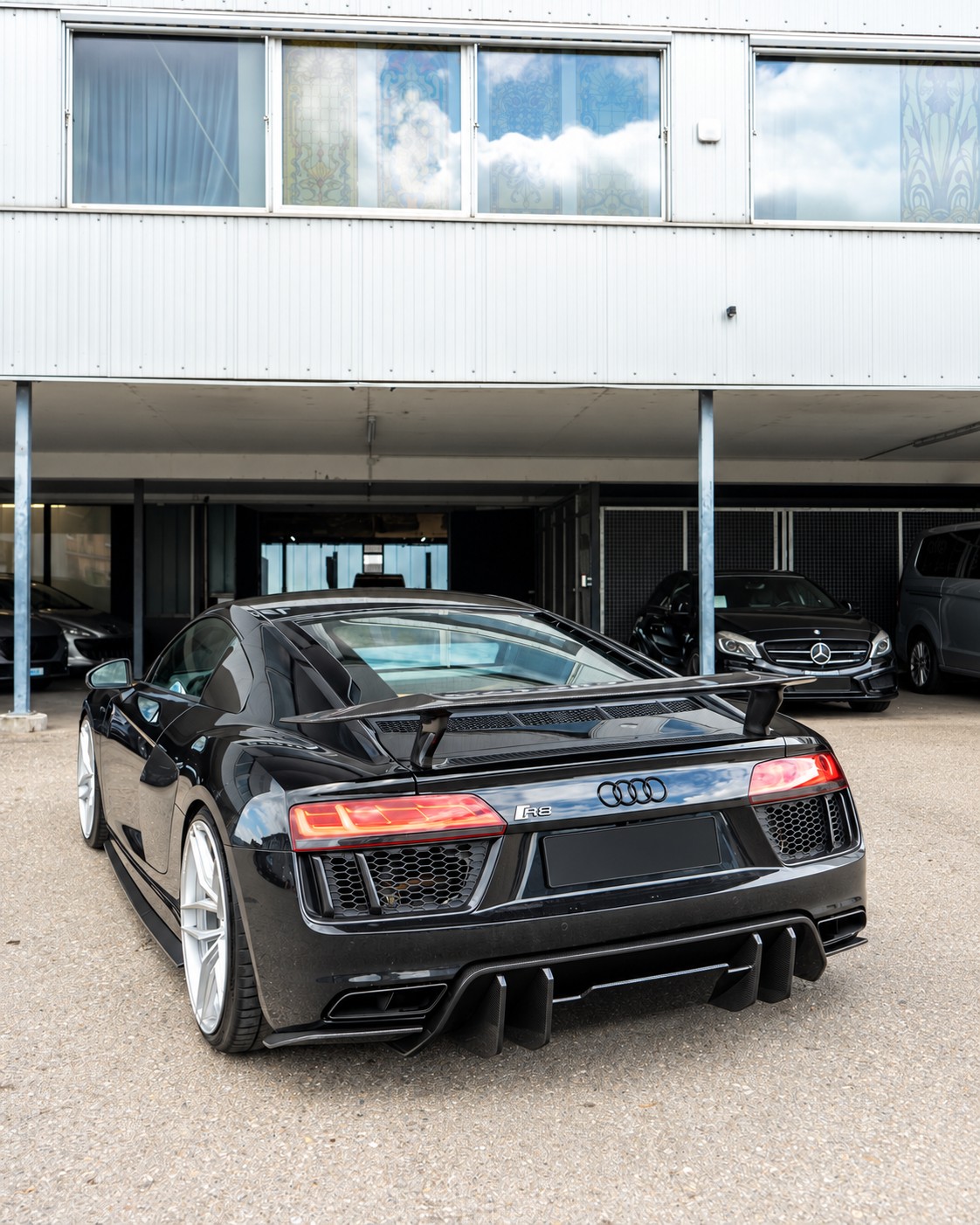 AUDI 5.2 FSI V10 plus | Vorsteiner Carbon-image-4