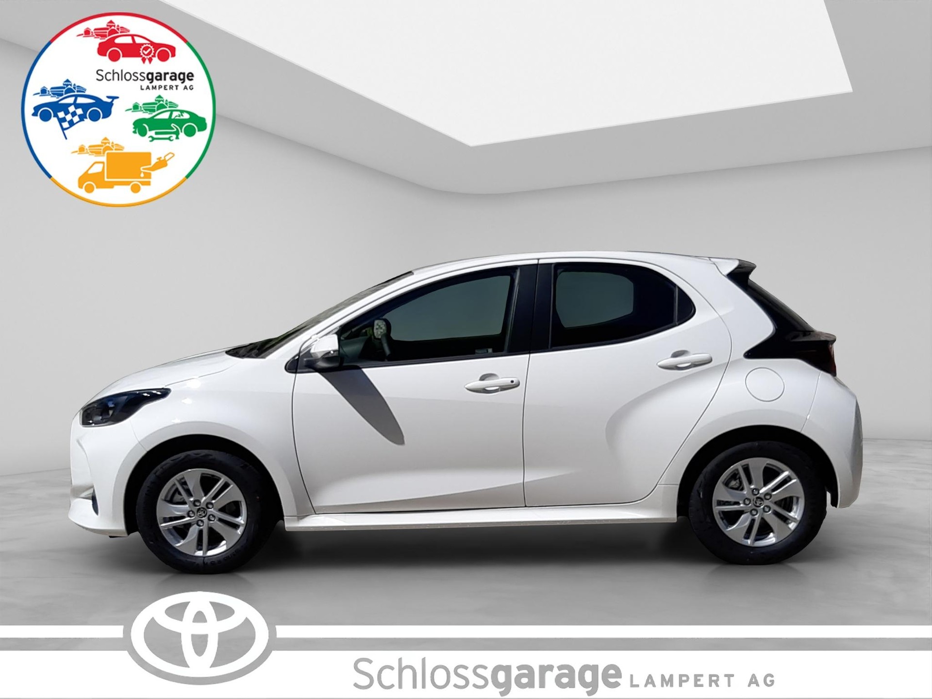 TOYOTA Yaris 1.5 VVT-i HSD Comfort-image-2