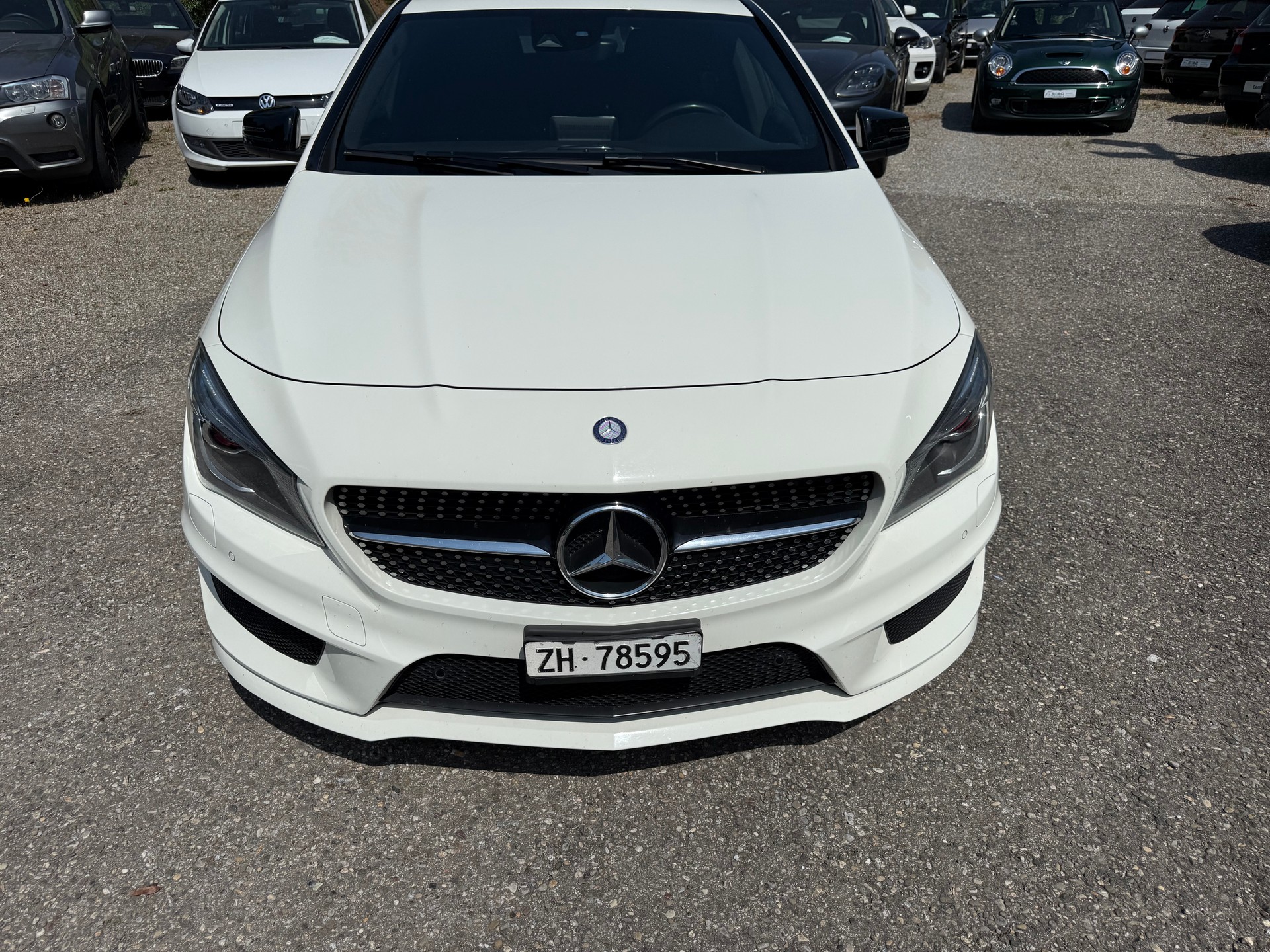 MERCEDES-BENZ CLA Shooting Brake 220 CDI AMG Line 4Matic 7G-DCT-image-2