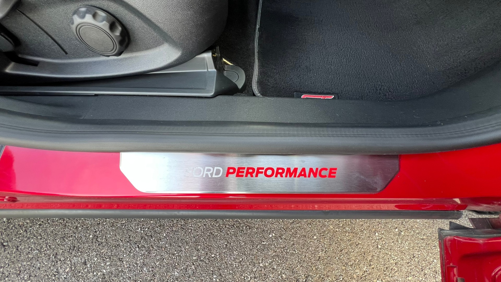 FORD PUMA 1.5 SCTi STX PERFORMANCE l 200 PS-image-19