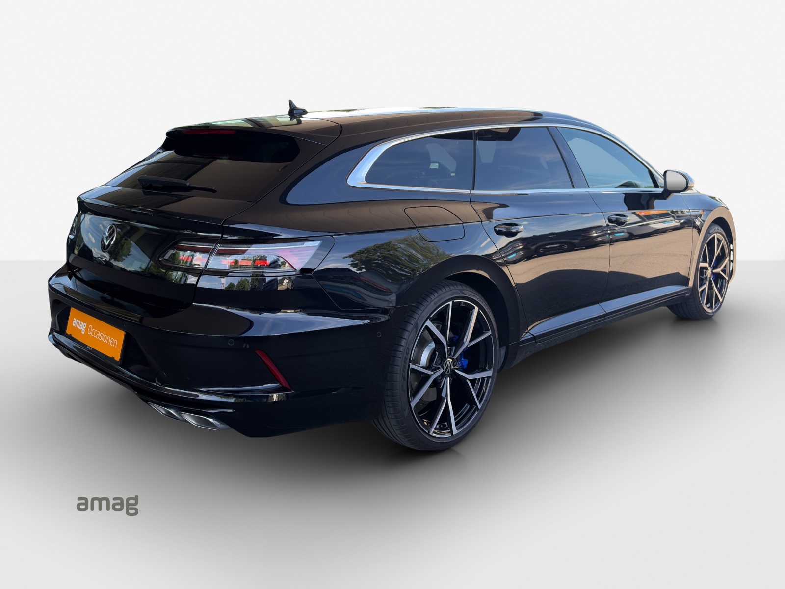 VW Arteon SB 2.0 TSI R 4Motion DSG-image-4