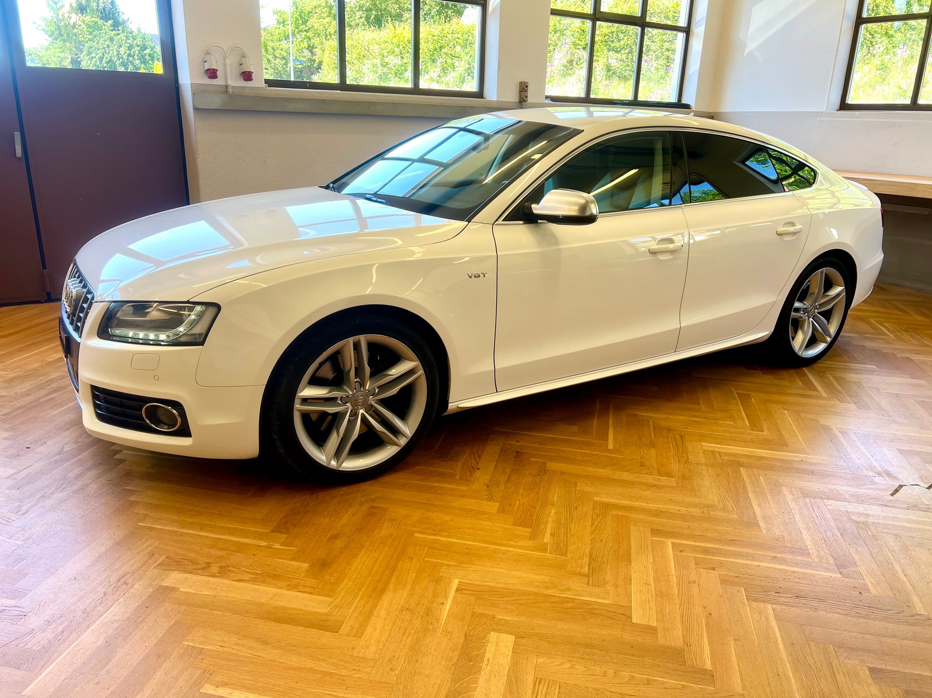 AUDI S5 Sportback 3.0 TFSI quattro S-tronic-image-3