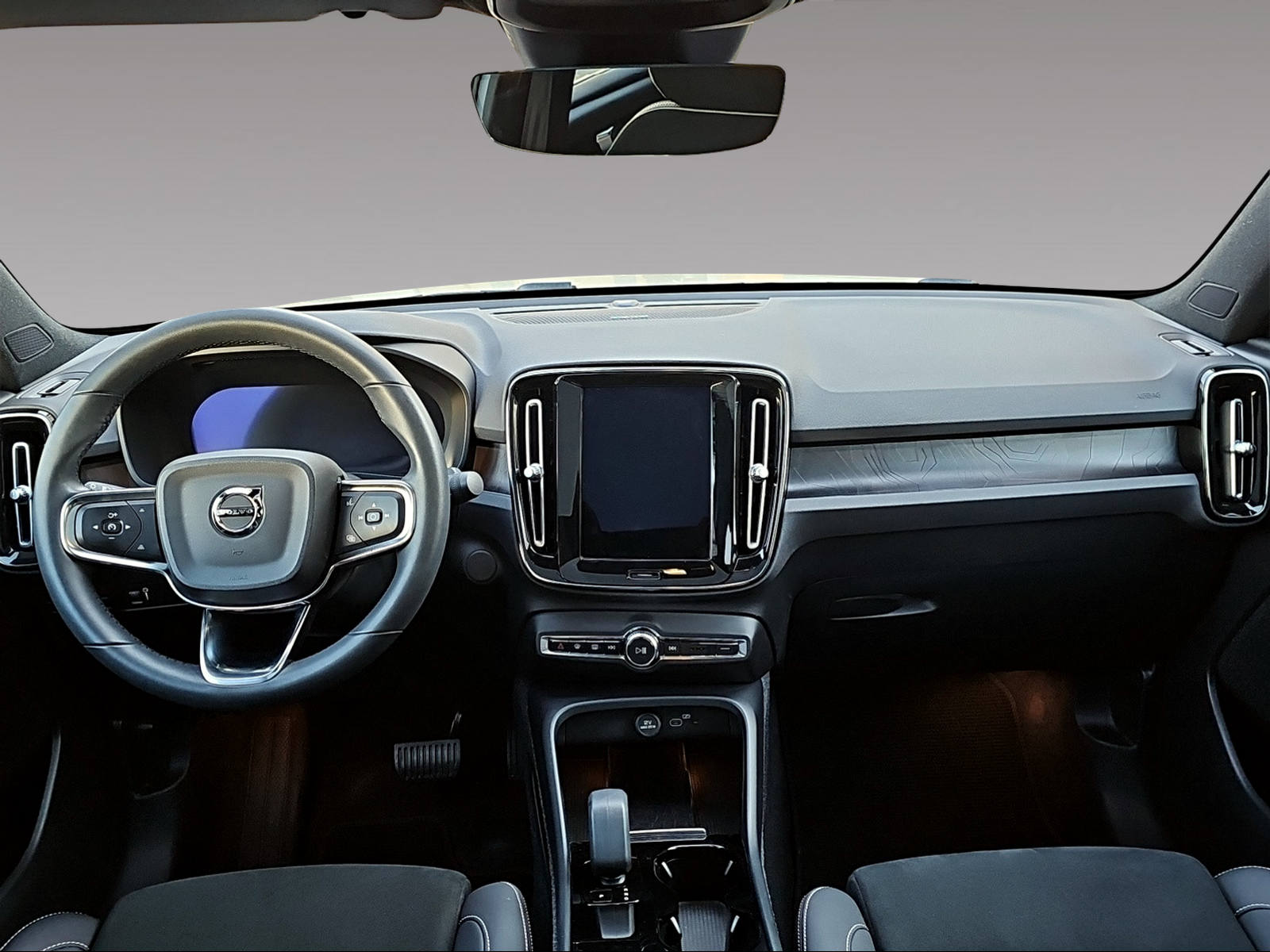 VOLVO C40 Recharge Twin-image-13