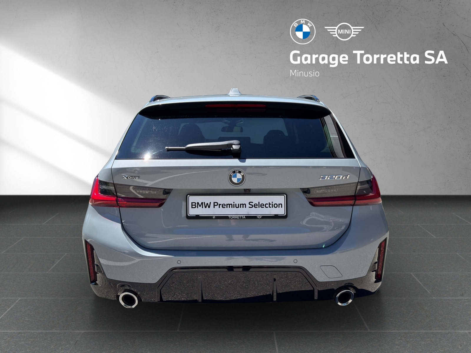BMW 320d xDrive 48V Touring Steptronic M Sport-showroom-element-3