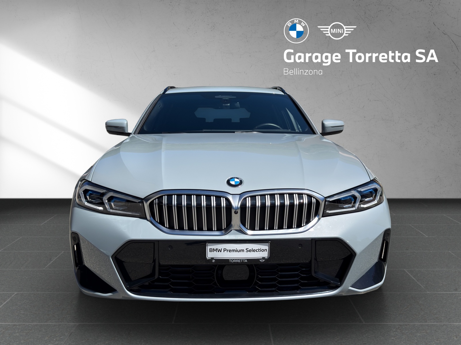 BMW 320d xDrive 48V Touring Steptronic M Sport-image-7