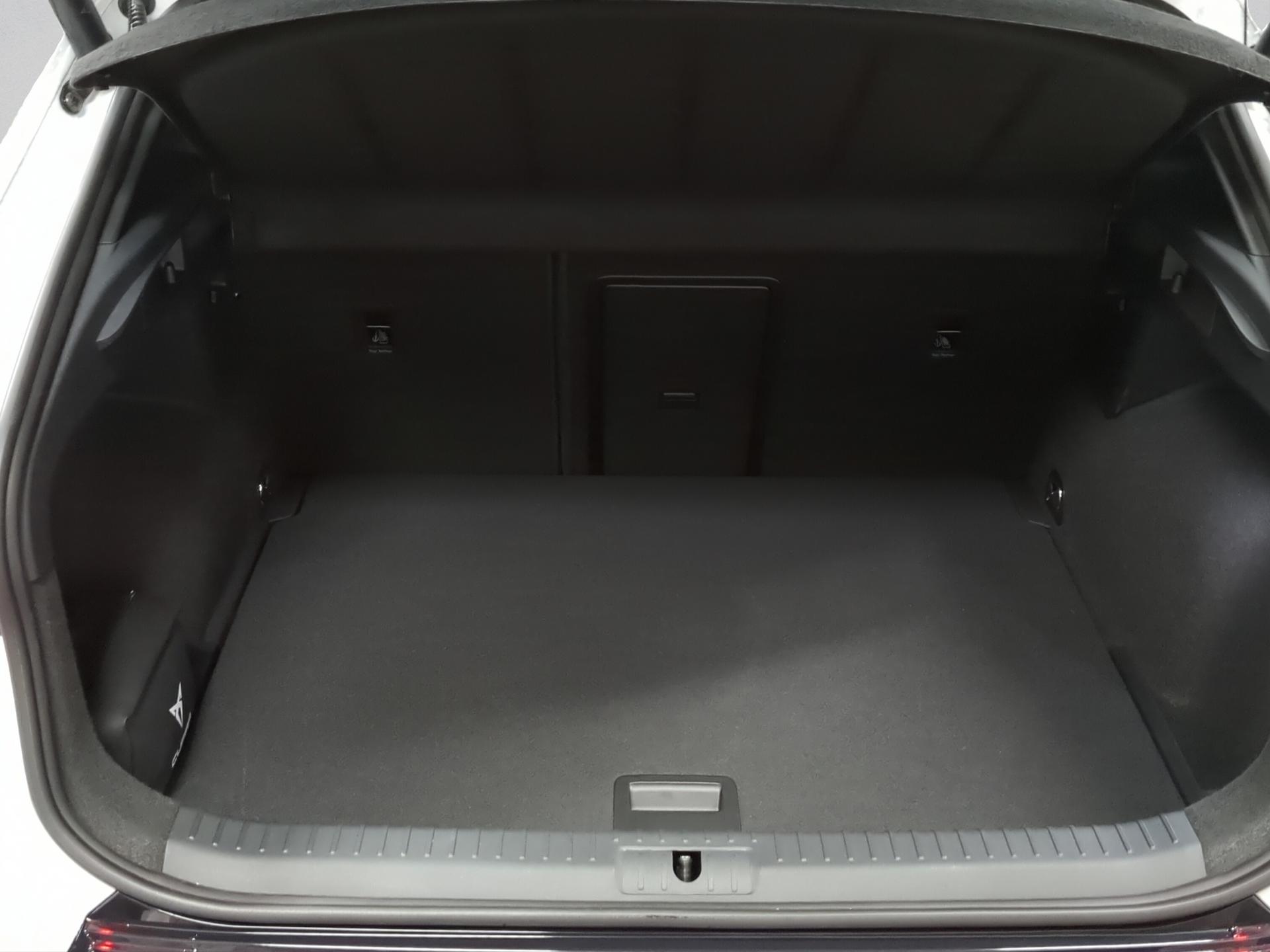 CUPRA Formentor 1.5 TSI DSG-image-14