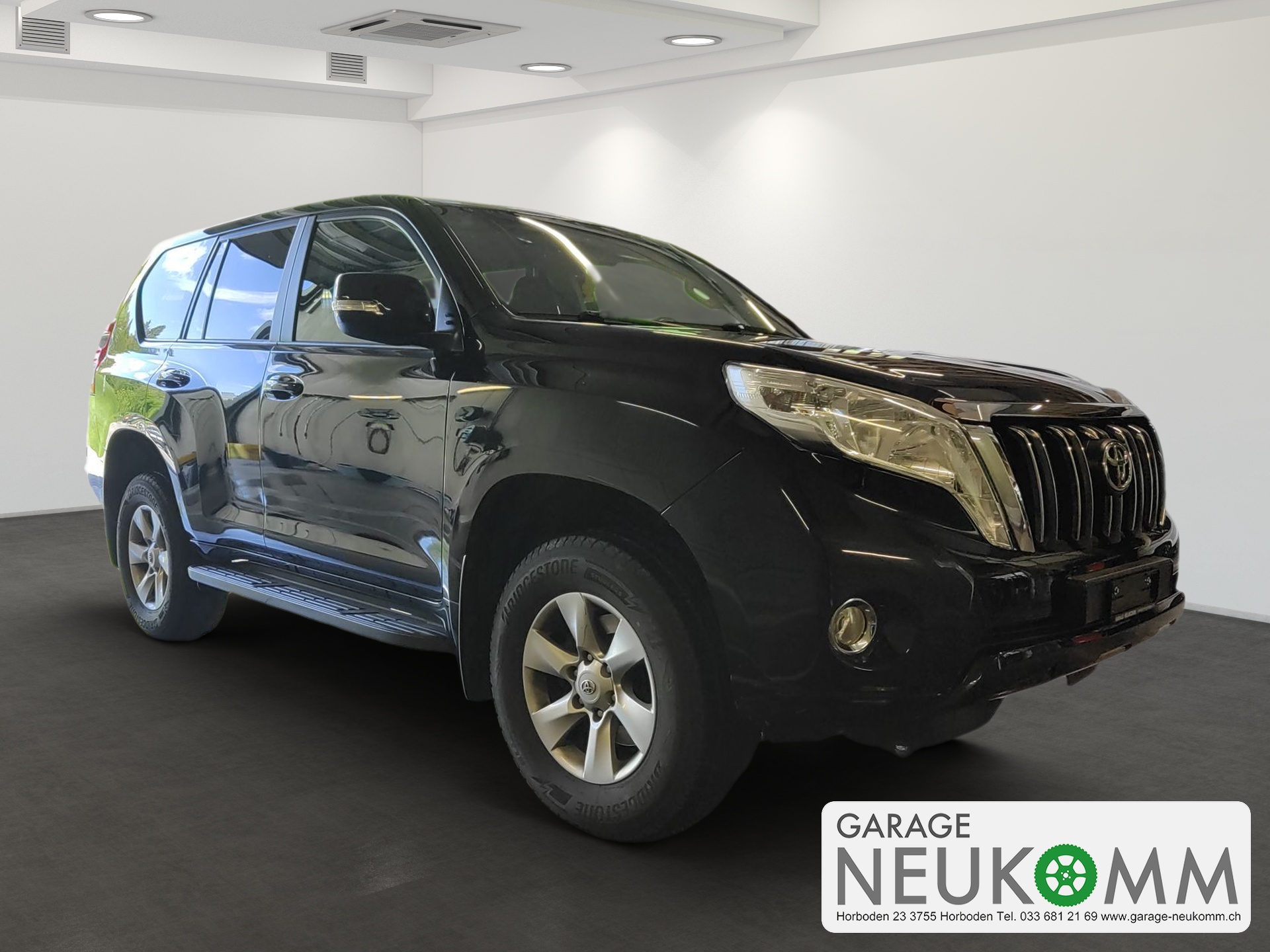 TOYOTA Land Cruiser 3.0 TD Terra Automatic-image-1
