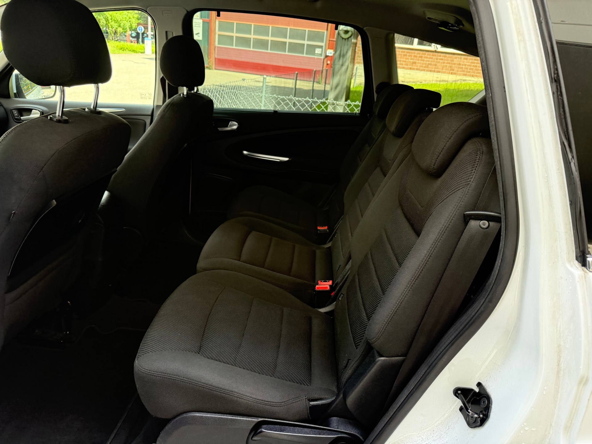 FORD S-Max 1.6 SCTi Titanium-image-7