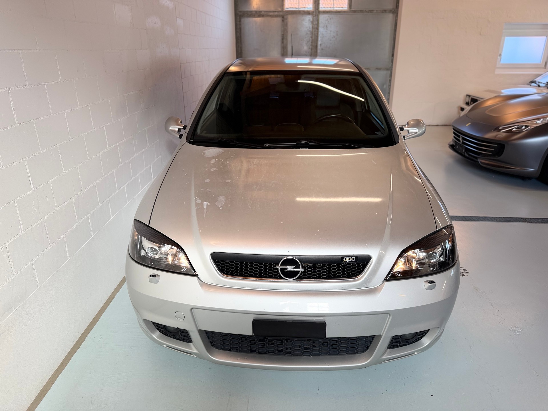 OPEL Astra 2.0i 16V Turbo OPC-image-2